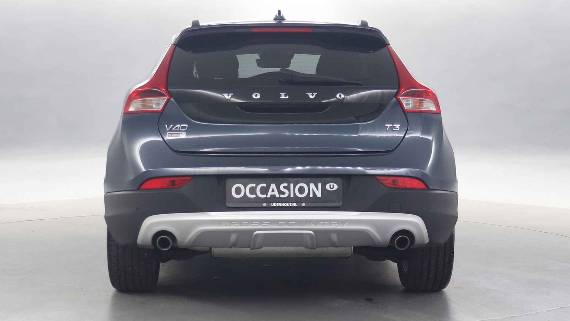 Volvo V40 Cross Country 1.5 T3 153pk Polar+ Luxury Automaat / Leder / Panoramadak / Stoelverwarming / Camera - 8/39