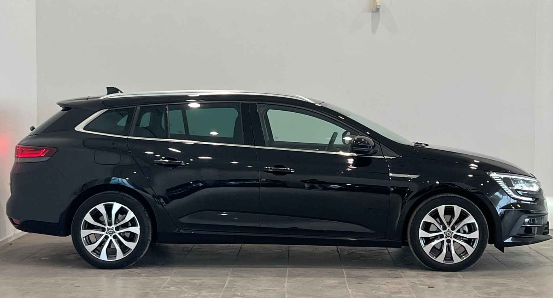 Renault Mégane Estate 1.6 E-Tech Plug-In Hybrid 160 Techno - 12/37