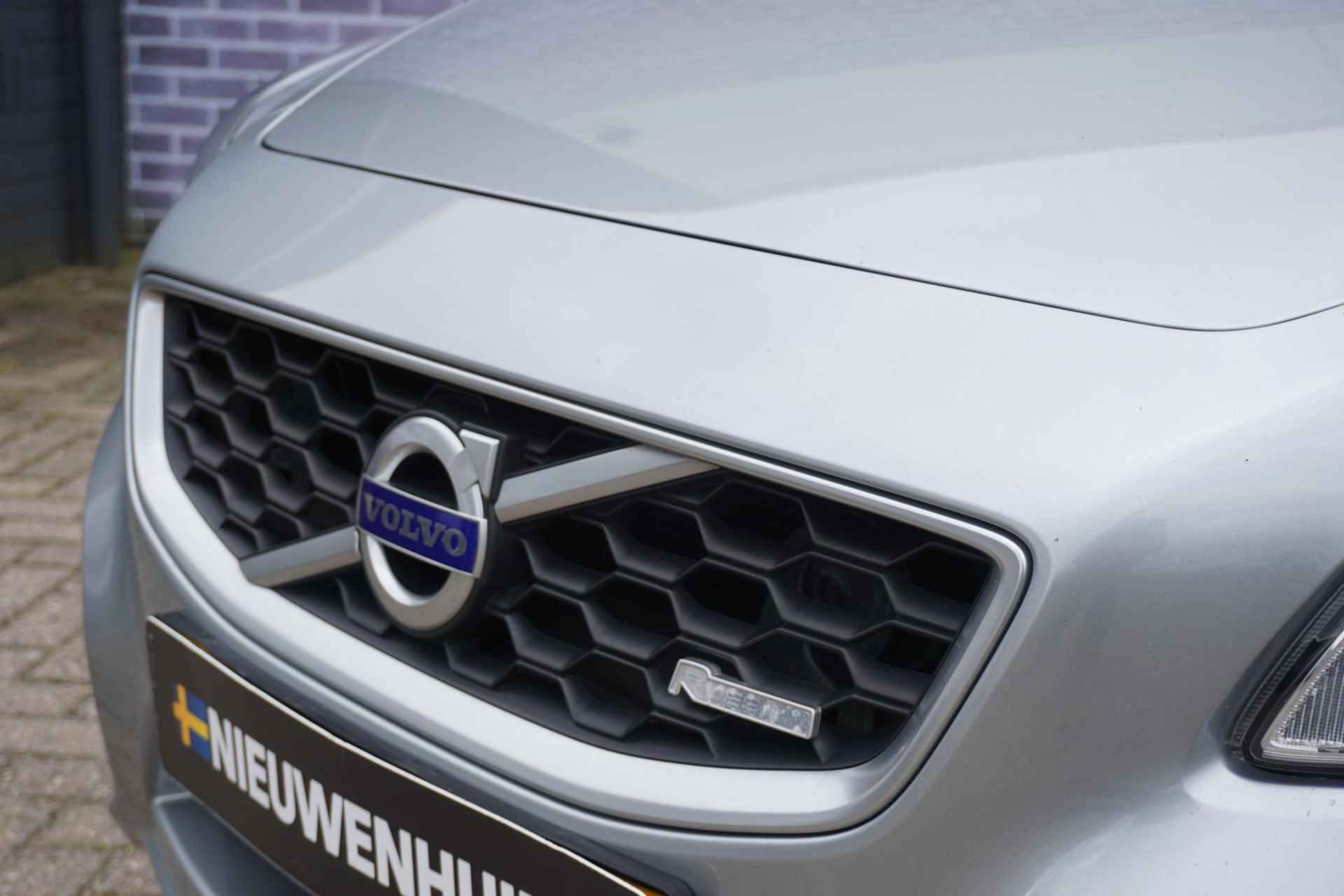 Volvo C30 2.0 145pk R-EDITION | Bluetooth | Spoiler | Cruise Controle | Leder | - 7/15