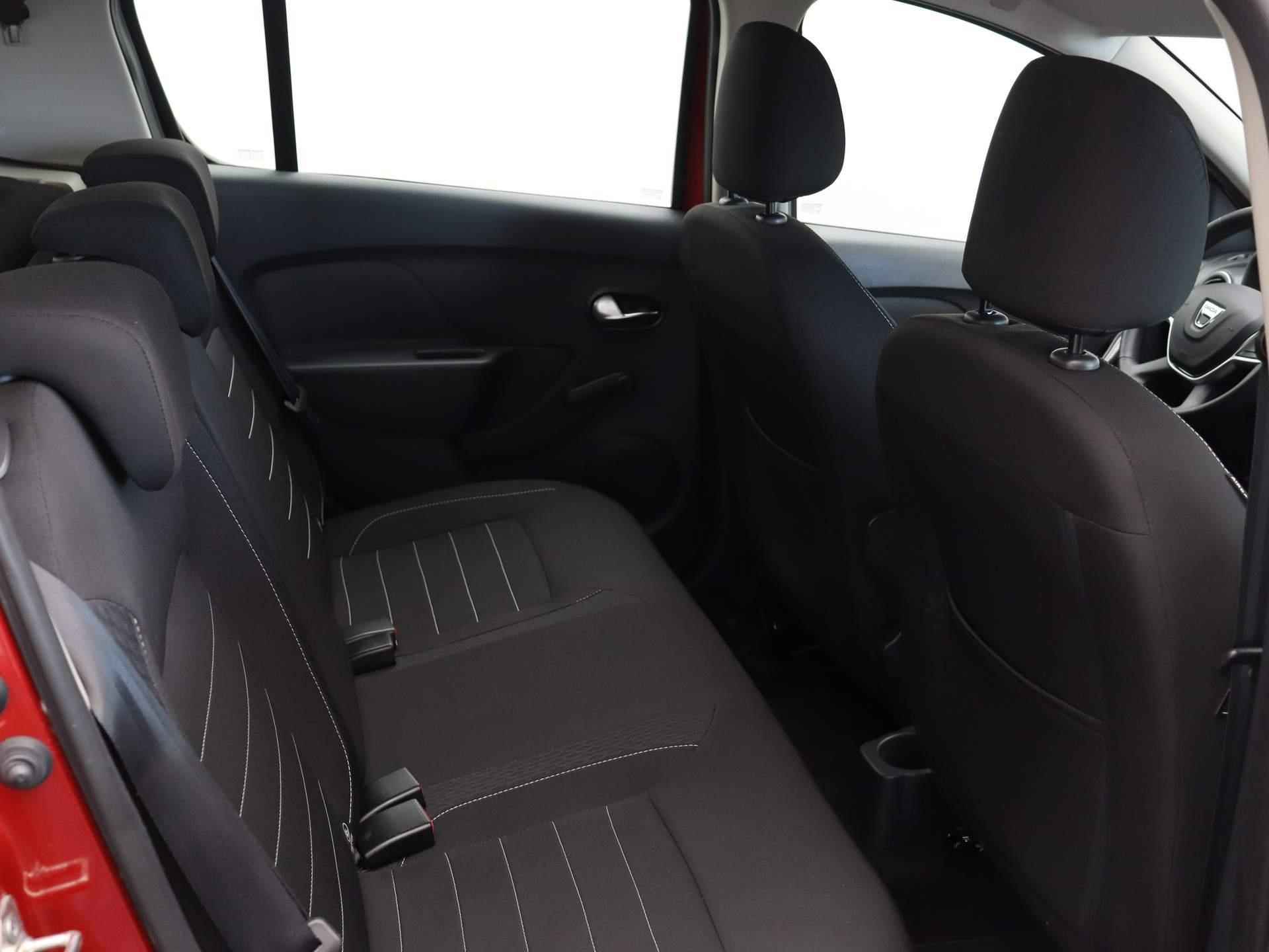 Dacia Sandero TCe 100pk Bi-Fuel Comfort | Trekhaak | LPG G3 | Slechts 40489km | - 9/40