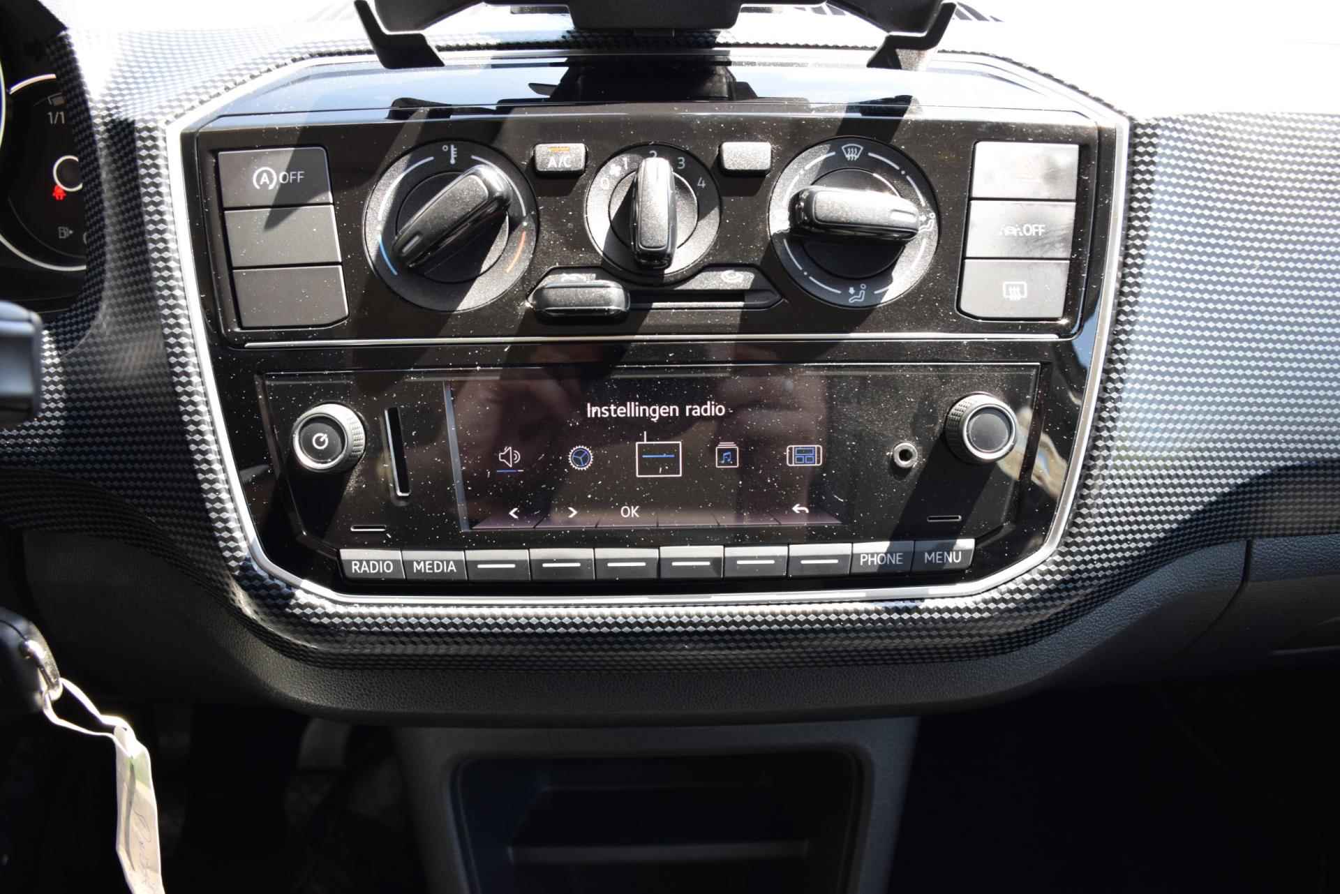 Volkswagen UP 1.0, Airco, Electr. ramen, Radio , Apple Carplay , Bluetooth ,Telefoon houder, Telefoon voorbereiding. Lane Assist - 26/52
