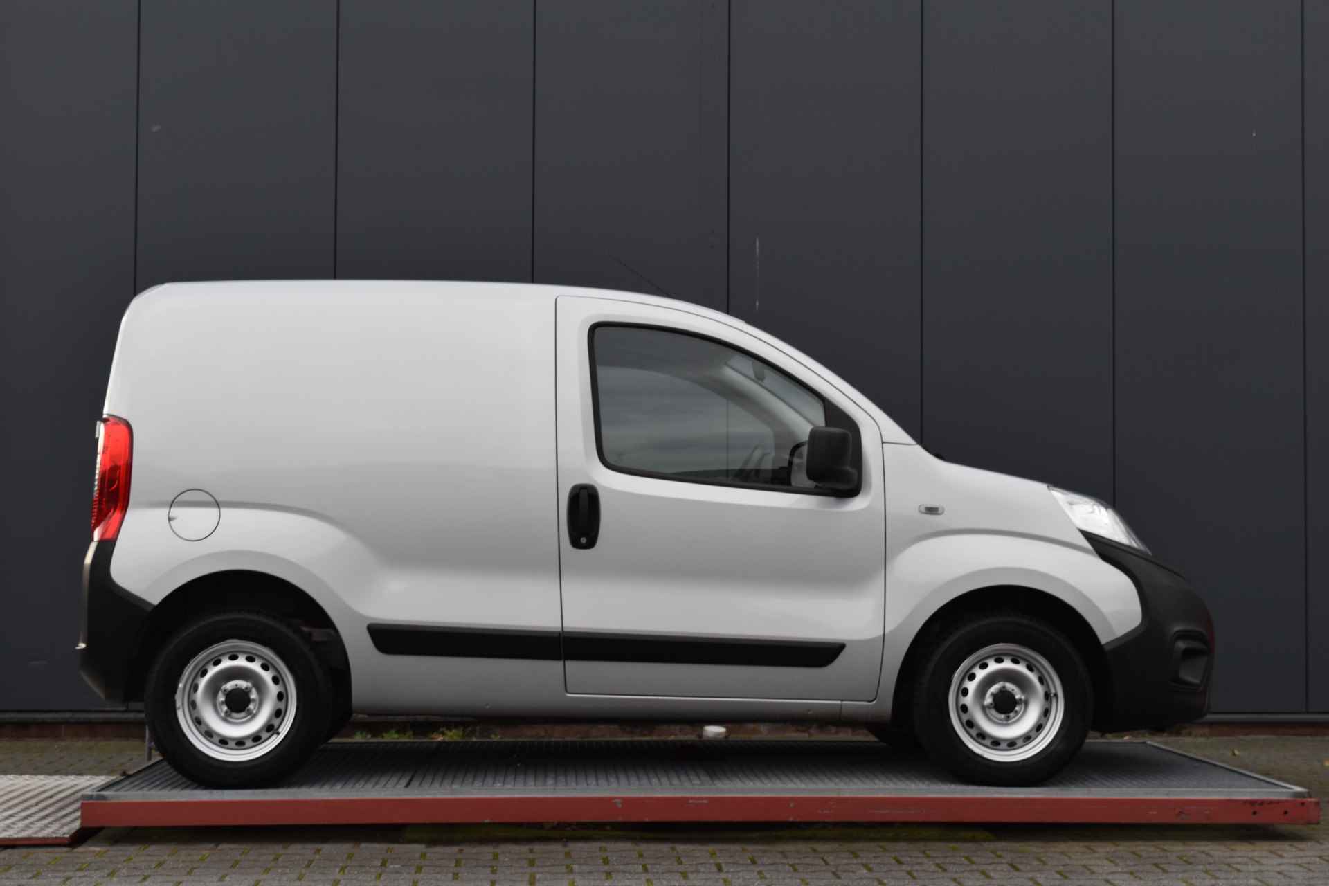 Fiat Fiorino 1.4 Easy Pro airco marge auto - 2/44