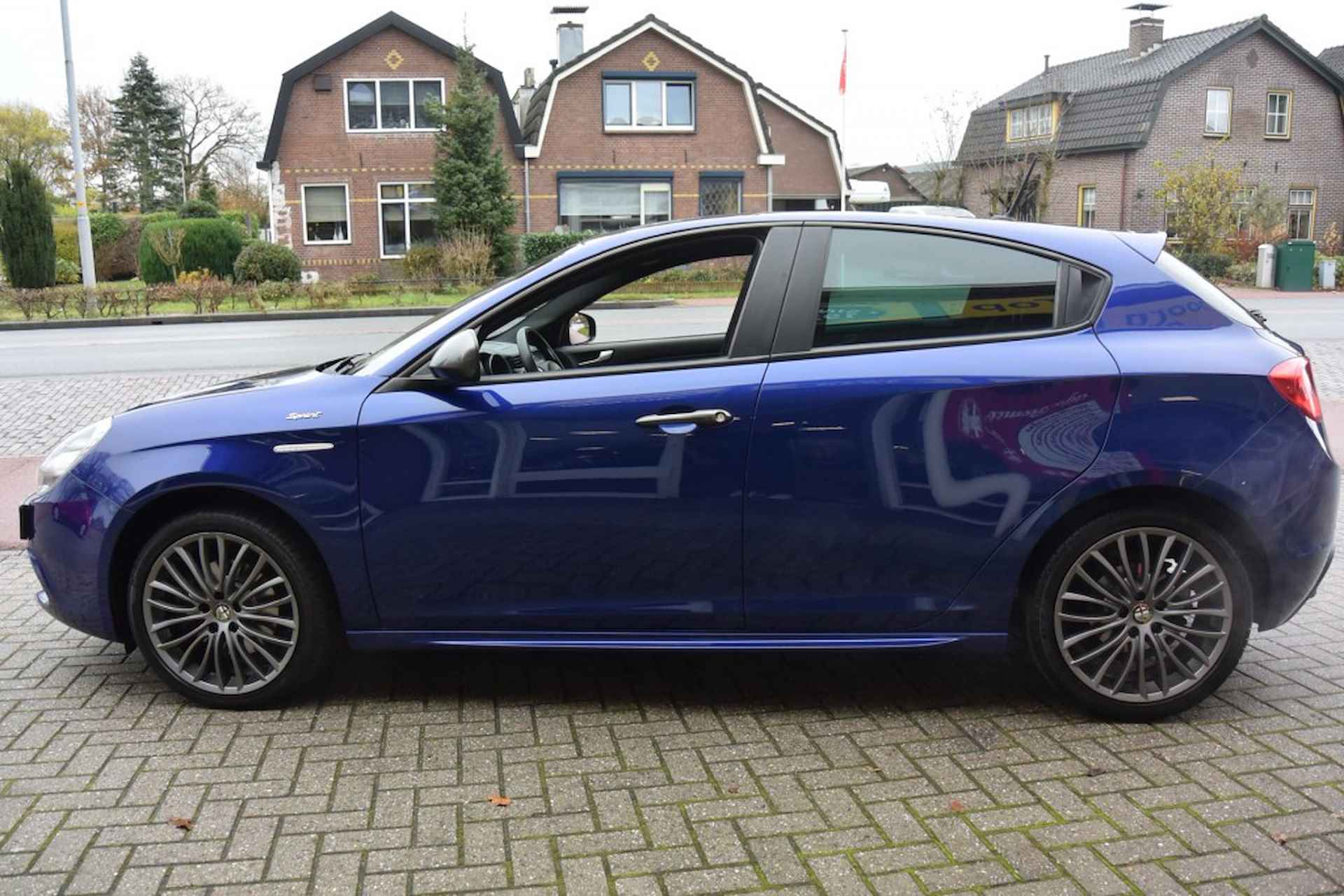 ALFA ROMEO Giulietta 1.4 T SPRINT - 5/12