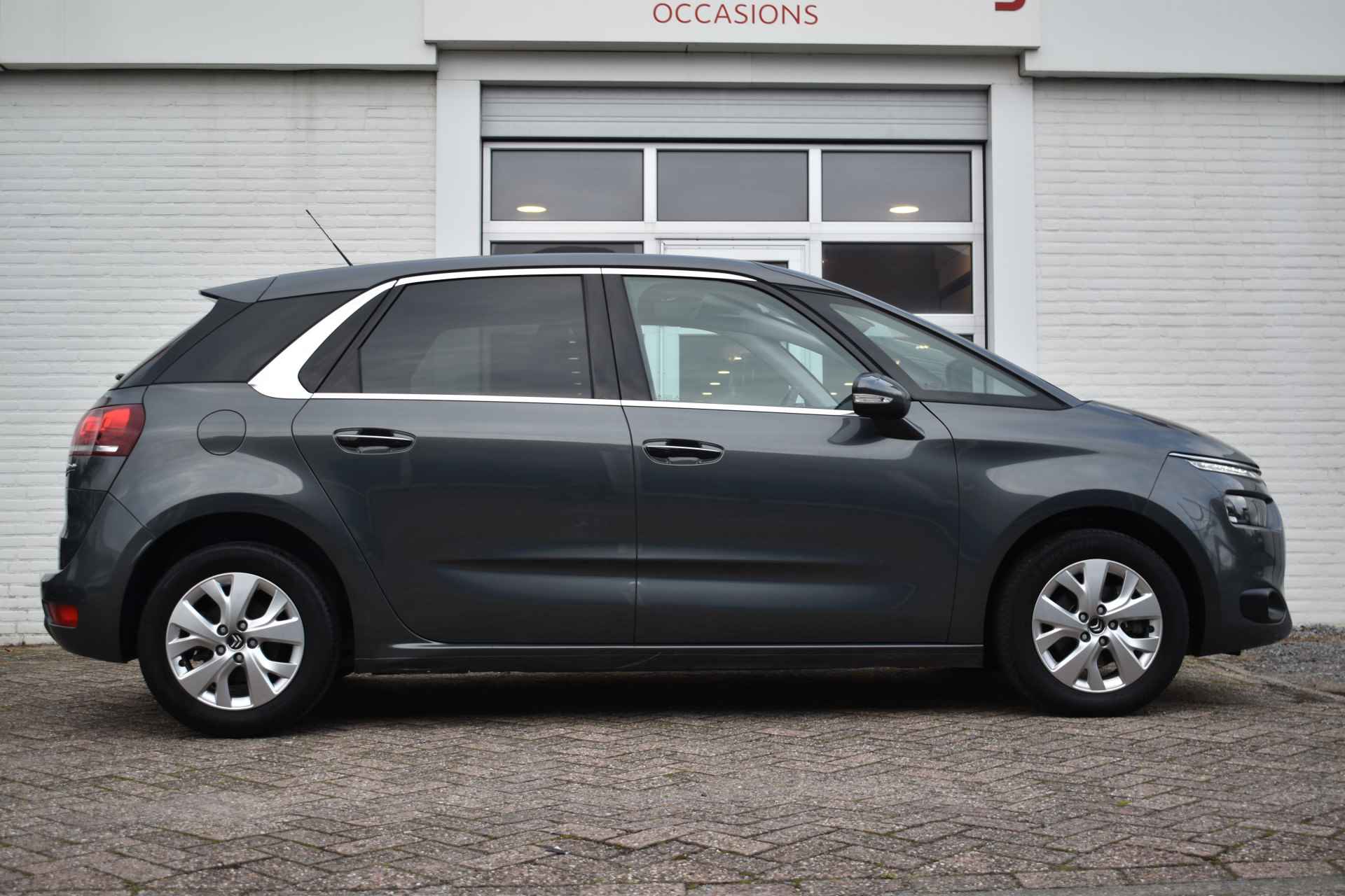 Citroën C4 Picasso PureTech 130 Intensive Navi | Airco | Parkeerhulp | - 5/28