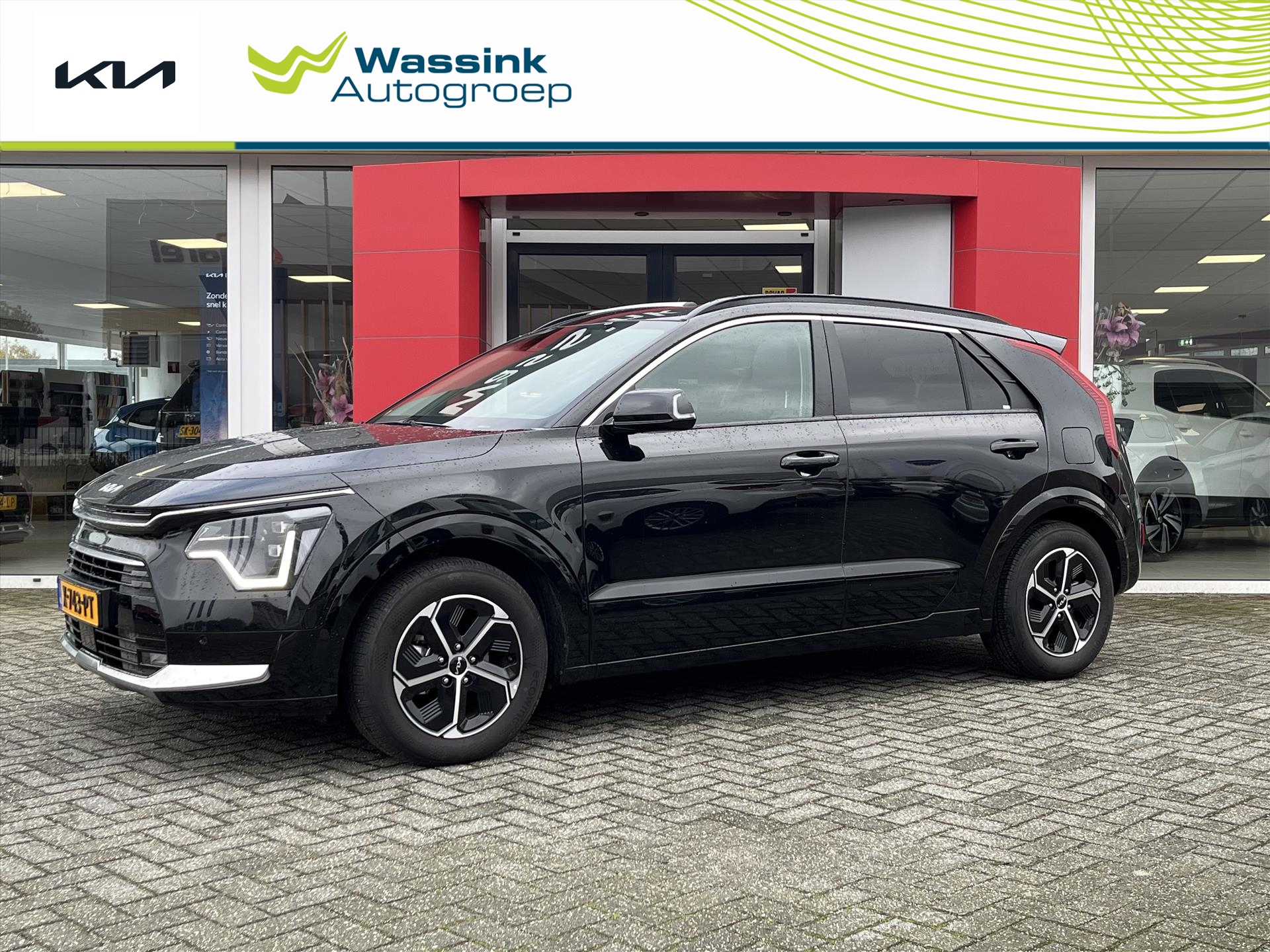 Kia Niro 1.6 GDi Hybrid 141pk DCT6 DynamicPlusLine | Lederen interieur met verwarming | Schuifdak | Navigatie | Parkeercamera |