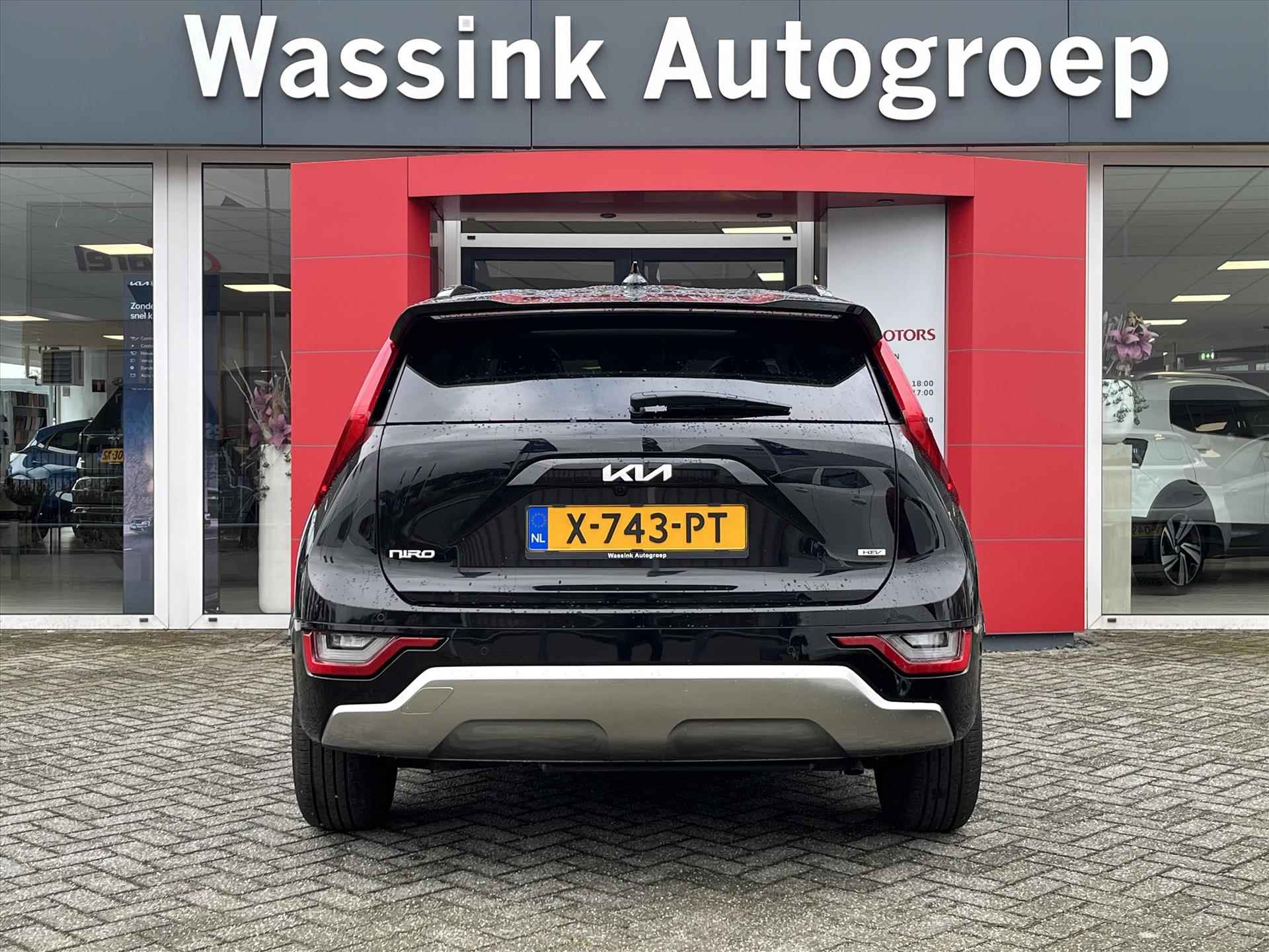 Kia Niro 1.6 GDi Hybrid 141pk DCT6 DynamicPlusLine | Lederen interieur met verwarming | Schuifdak | Navigatie | Parkeercamera | - 10/32