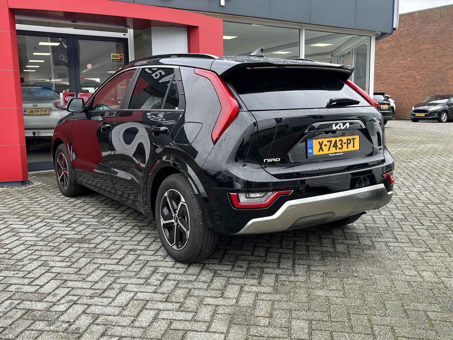 Kia Niro 1.6 GDi Hybrid 141pk DCT6 DynamicPlusLine | Lederen interieur met verwarming | Schuifdak | Navigatie | Parkeercamera | - 11/32