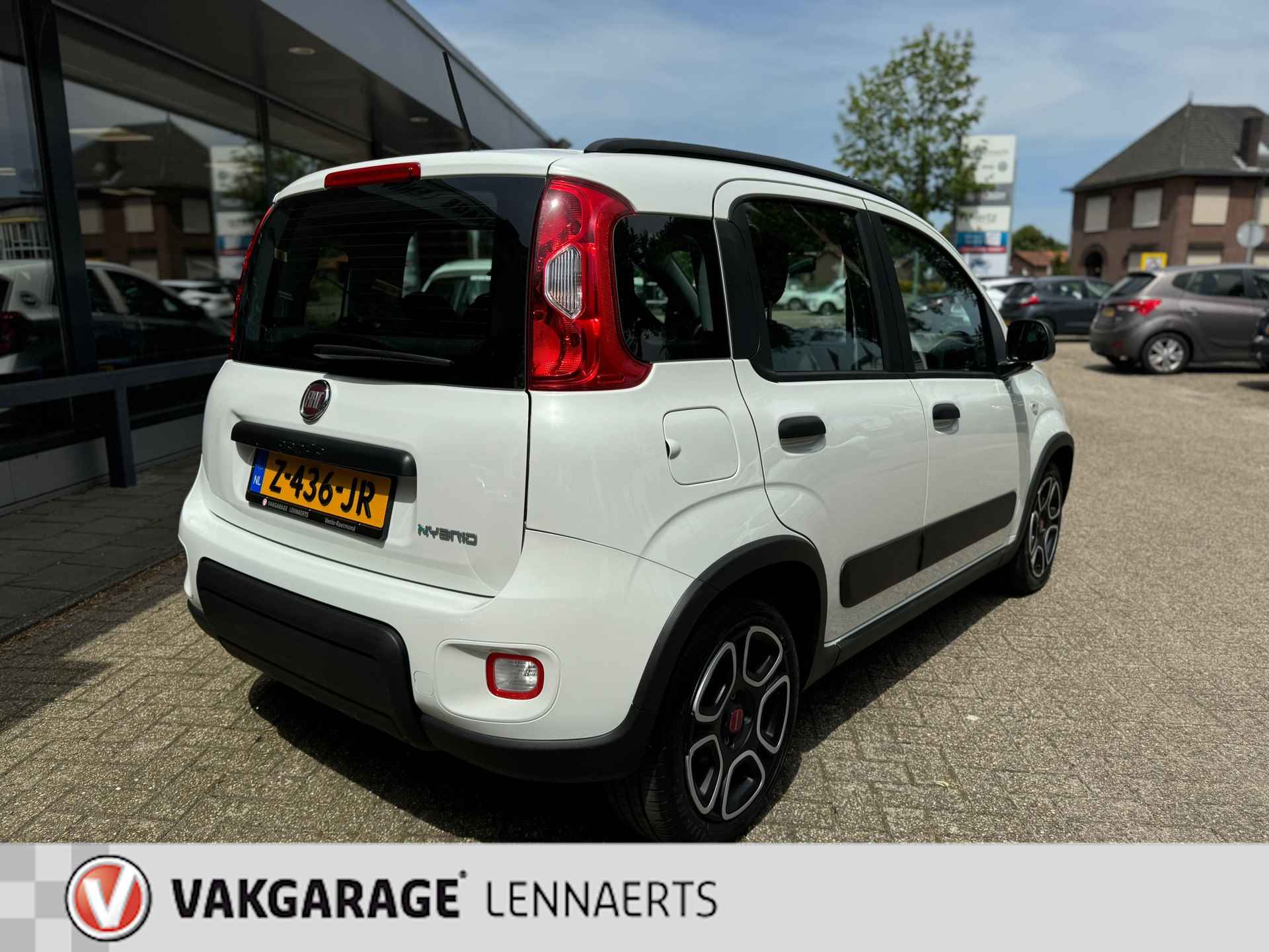 Fiat PANDA 1.0 Hybrid City Life , Rijklaarprijs / 12 mnd garantie - 9/23