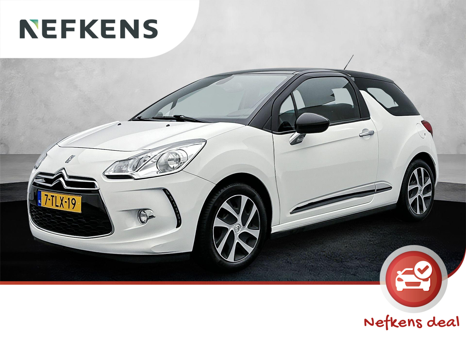 Citroen DS3 Business 82 pk | Navigatie | Parkeersensoren Achter | Sportonderstel | LED Dagrijverlichting | Elektrische Buitenspiegels Verstel -en Verwarmdbaar | Mistlampen Voor | Climate Control | Cruise Control | 16" Lichtmetalen Velgen | Apple Carplay/Android Auto |