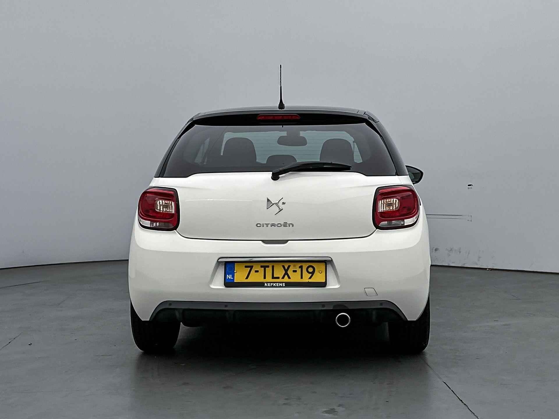 Citroen DS3 Business 82 pk | Navigatie | Parkeersensoren Achter | Sportonderstel | LED Dagrijverlichting | Elektrische Buitenspiegels Verstel -en Verwarmdbaar | Mistlampen Voor | Climate Control | Cruise Control | 16" Lichtmetalen Velgen | Apple Carplay/Android Auto | - 8/31