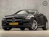 Mercedes-Benz SLK 250 CarbonLOOK Edition 204Pk Automaat (NAVIGATIE, MEMORY SEATS, LEDER, HARMAN/KARDON, NEKVERWARMING, SPORTSTOELEN, CRUISE, XENON, ZWART HEMEL, NIEUWSTAAT)