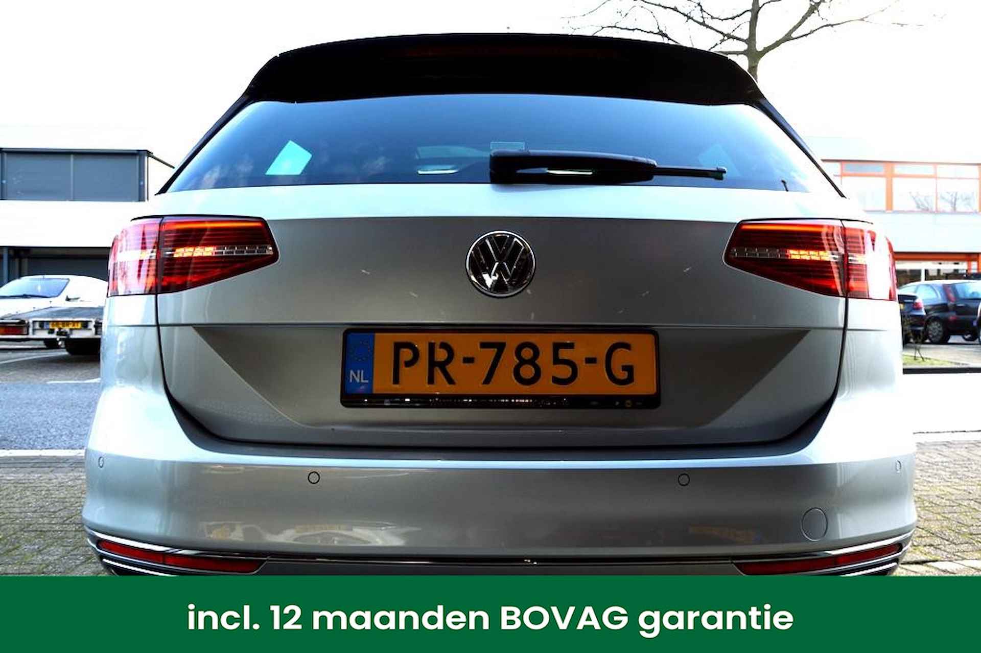 Volkswagen Passat Variant Highline R LEER/NAVI/CAM360º/PANO - 9/45