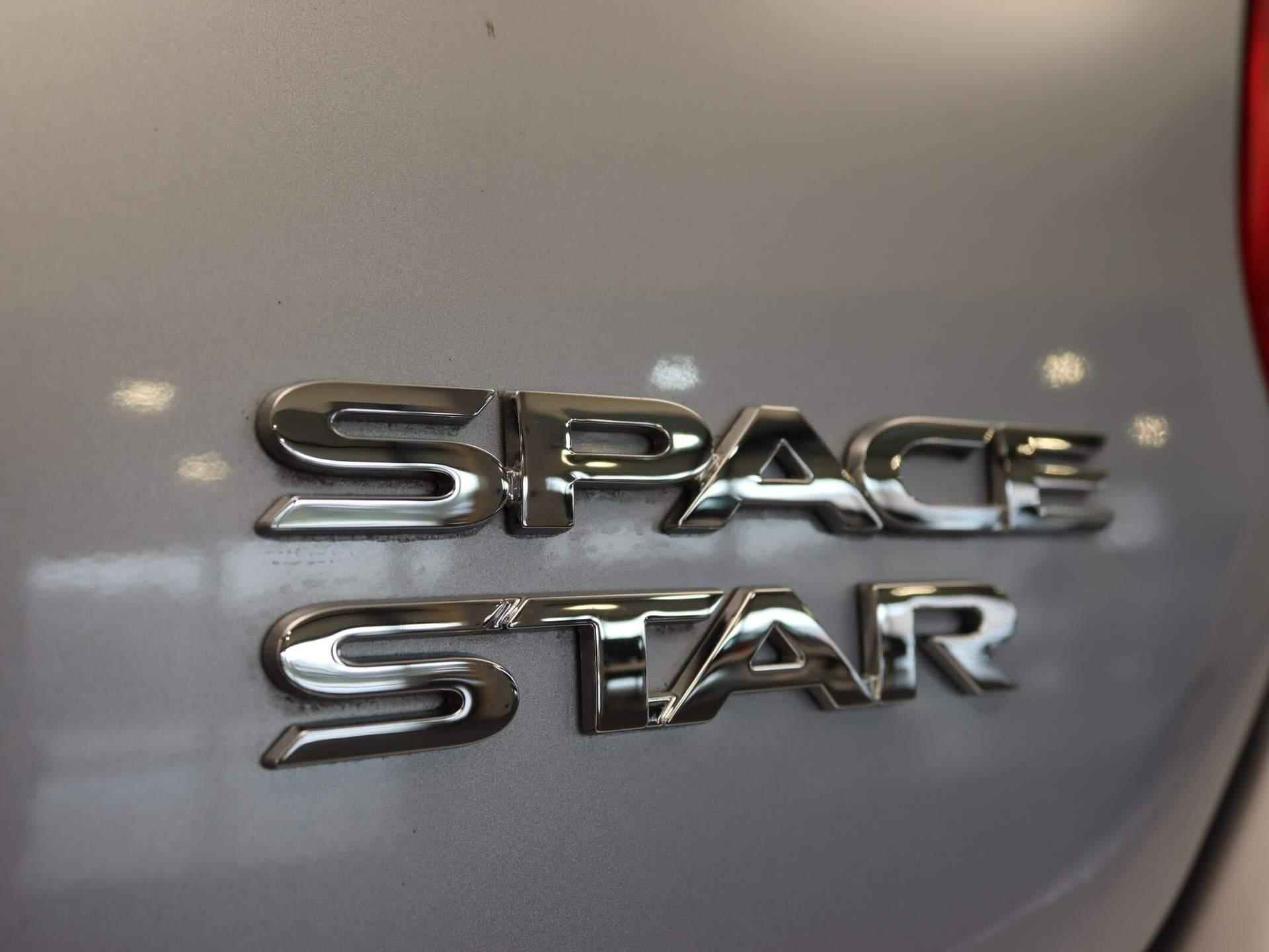 Mitsubishi Space Star 1.0 Cool+  - ORIGINEEL NEDERLANDSE AUTO - AIRCO - MISTLAMPEN VOOR - 5 PERSOONS UITVOERING - AUDIO AF FABRIEK MITSUBISHI - ELEKTRISCHE RAMEN VOOR - ELEKTRISCHE BUITENSPIEGELS - CENTRALE DEURVERGRENDELING MET AFSTANDSBEDIENING - 12/27