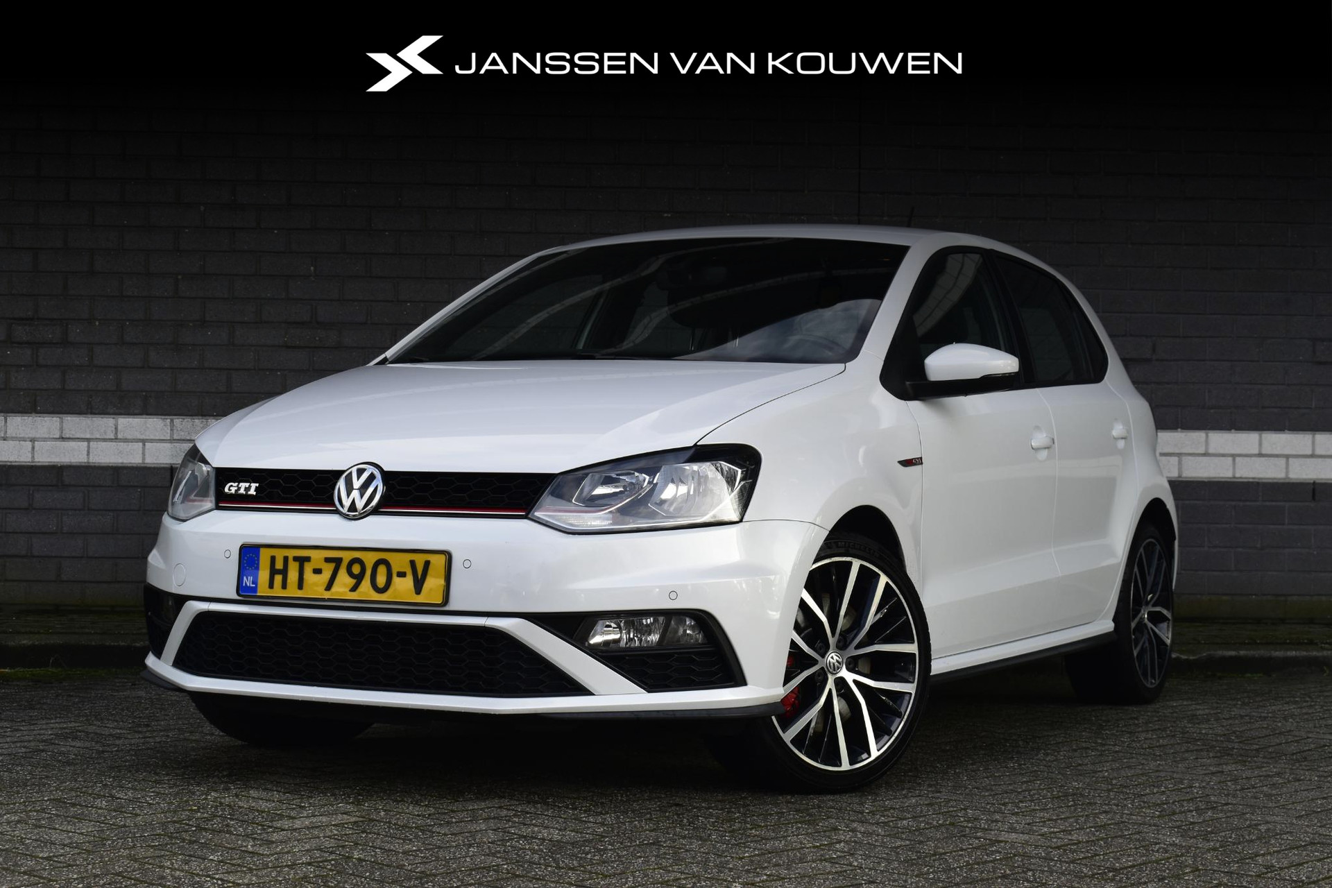 Volkswagen Polo 1.8 TSI GTI / Automaat / Orgineel NL / Camera / Navigatie