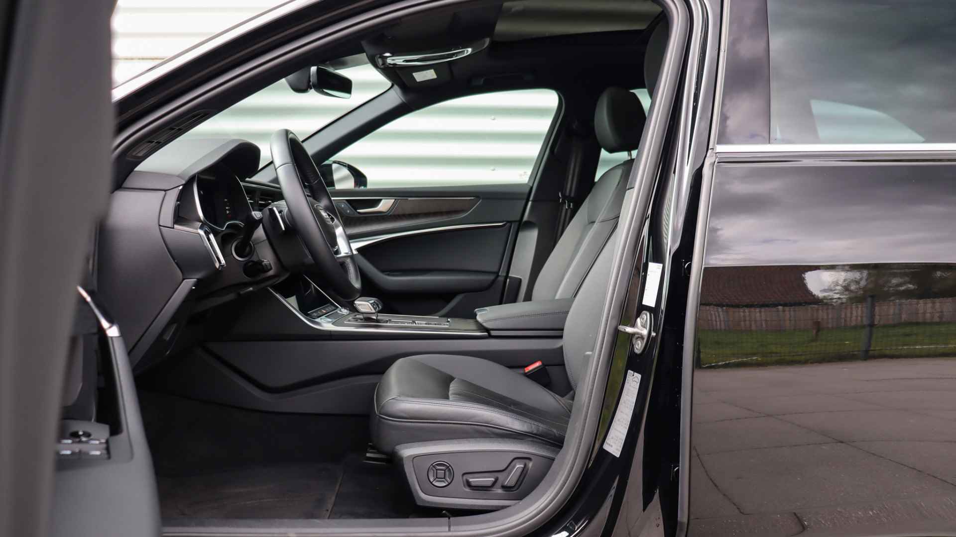 Audi A6 Allroad Quattro 55 TFSI Pro Line Plus | Stoelventilatie | Panoramadak | Standkachel | Trekhaak | Matrix LED | Surround View - 25/32