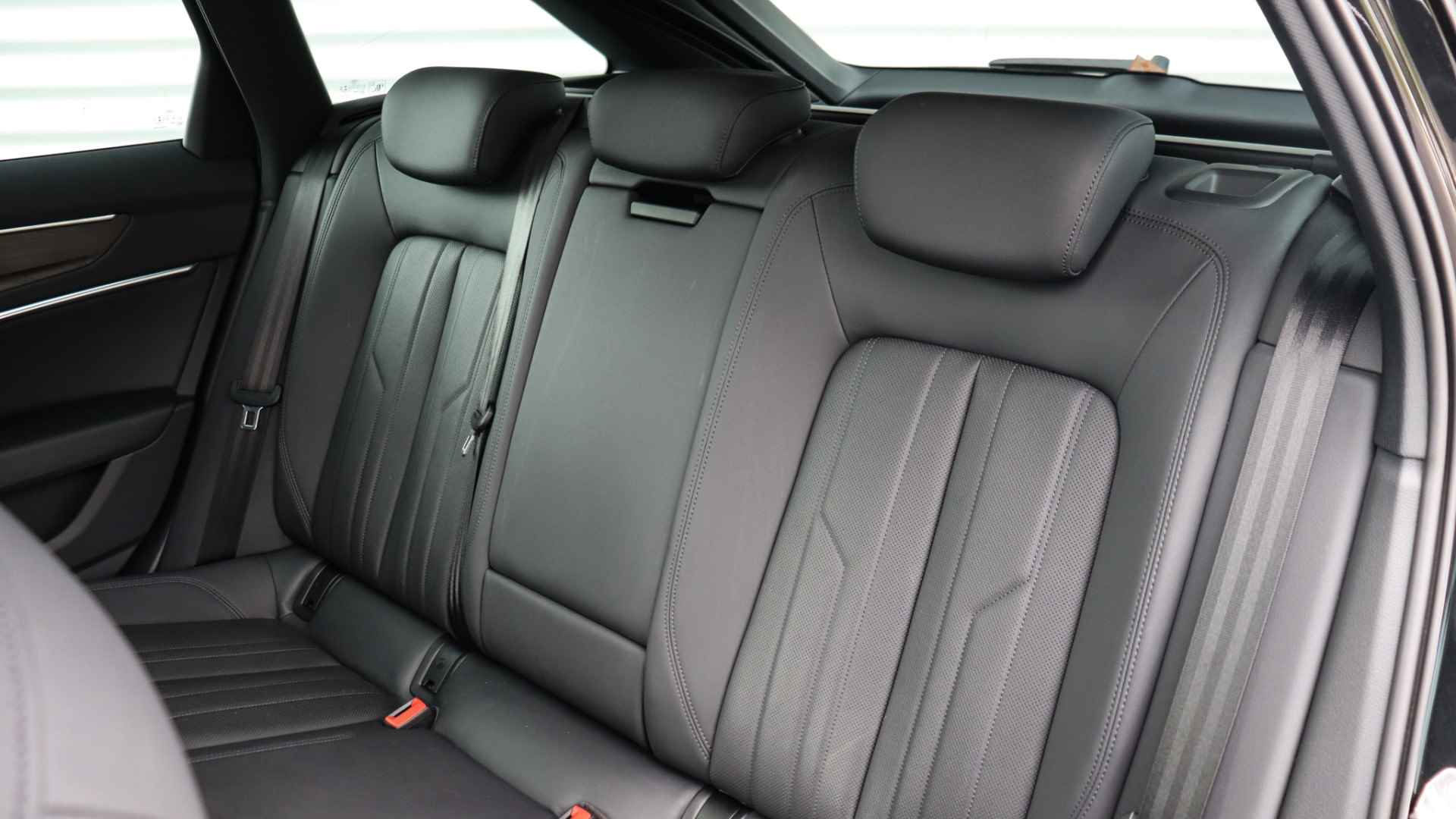 Audi A6 Allroad Quattro 55 TFSI Pro Line Plus | Stoelventilatie | Panoramadak | Standkachel | Trekhaak | Matrix LED | Surround View - 27/32
