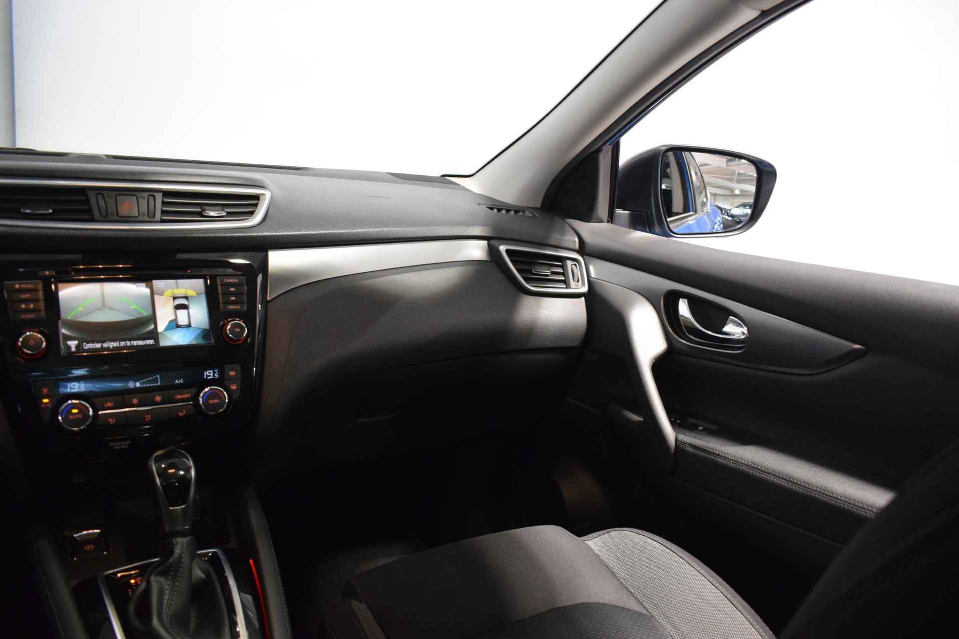 Nissan Qashqai 1.3 DIG-T N-Connecta | 100% Onderhouden | Panorama dak | 360-Camera | Stoel/Voorruitverwarming | Navigatie | Apple Carplay/Android auto | Cruise control | Keyless entry | 160PK Automaat | - 27/42