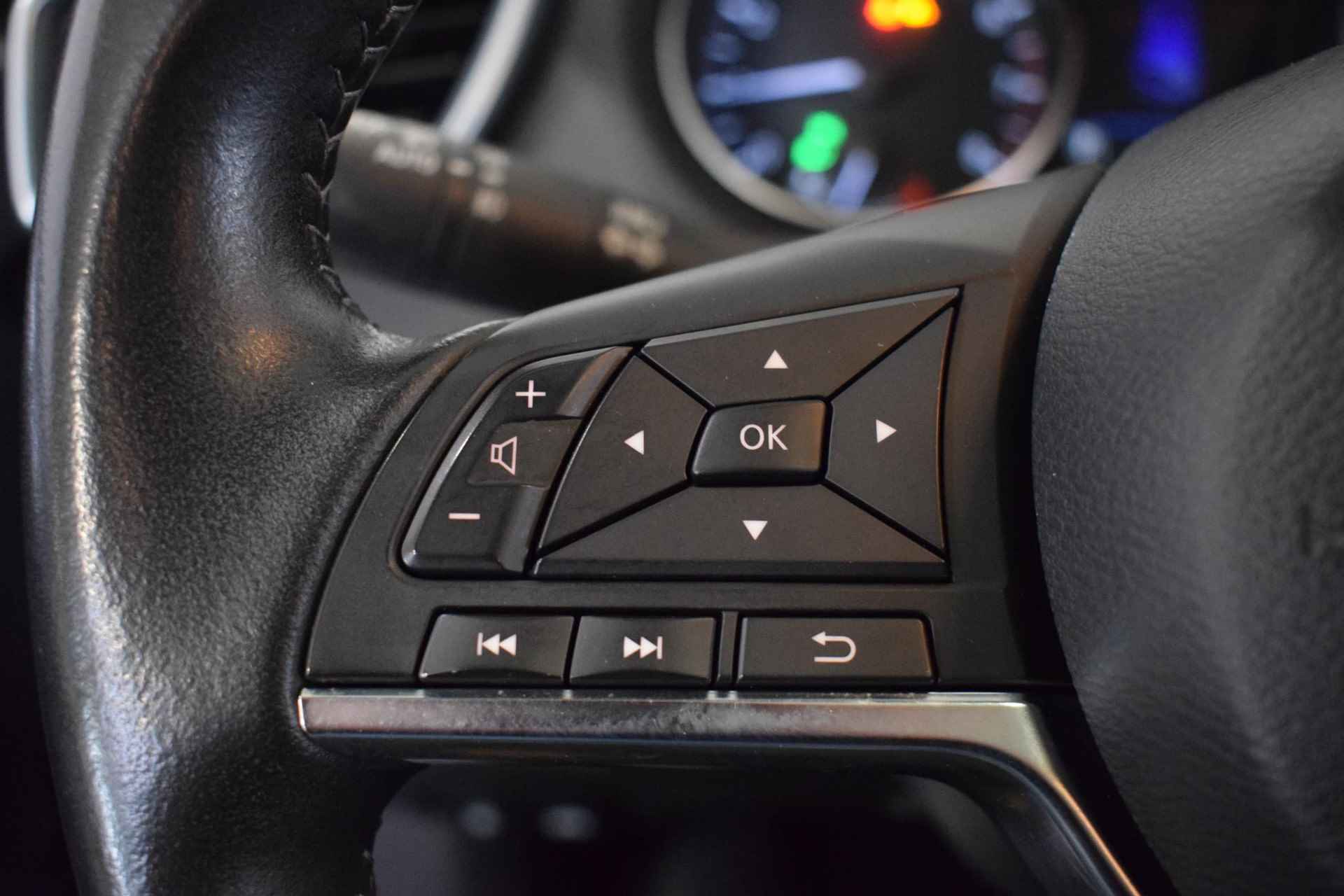 Nissan Qashqai 1.3 DIG-T N-Connecta | 100% Onderhouden | Panorama dak | 360-Camera | Stoel/Voorruitverwarming | Navigatie | Apple Carplay/Android auto | Cruise control | Keyless entry | 160PK Automaat | - 35/42