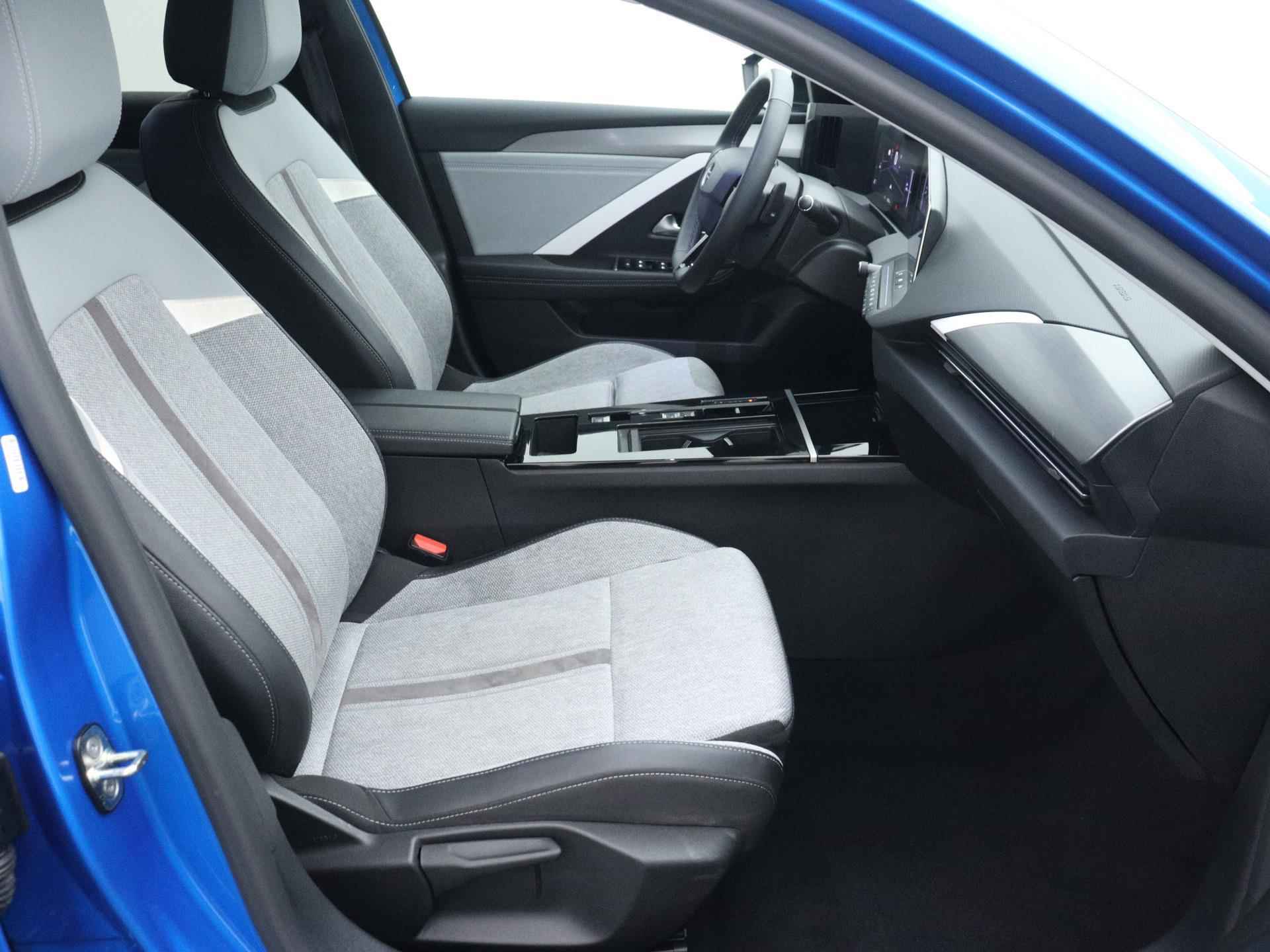 Opel Astra 1.2 Elegance | Navigatie | Climate control | Automaat - 5/22