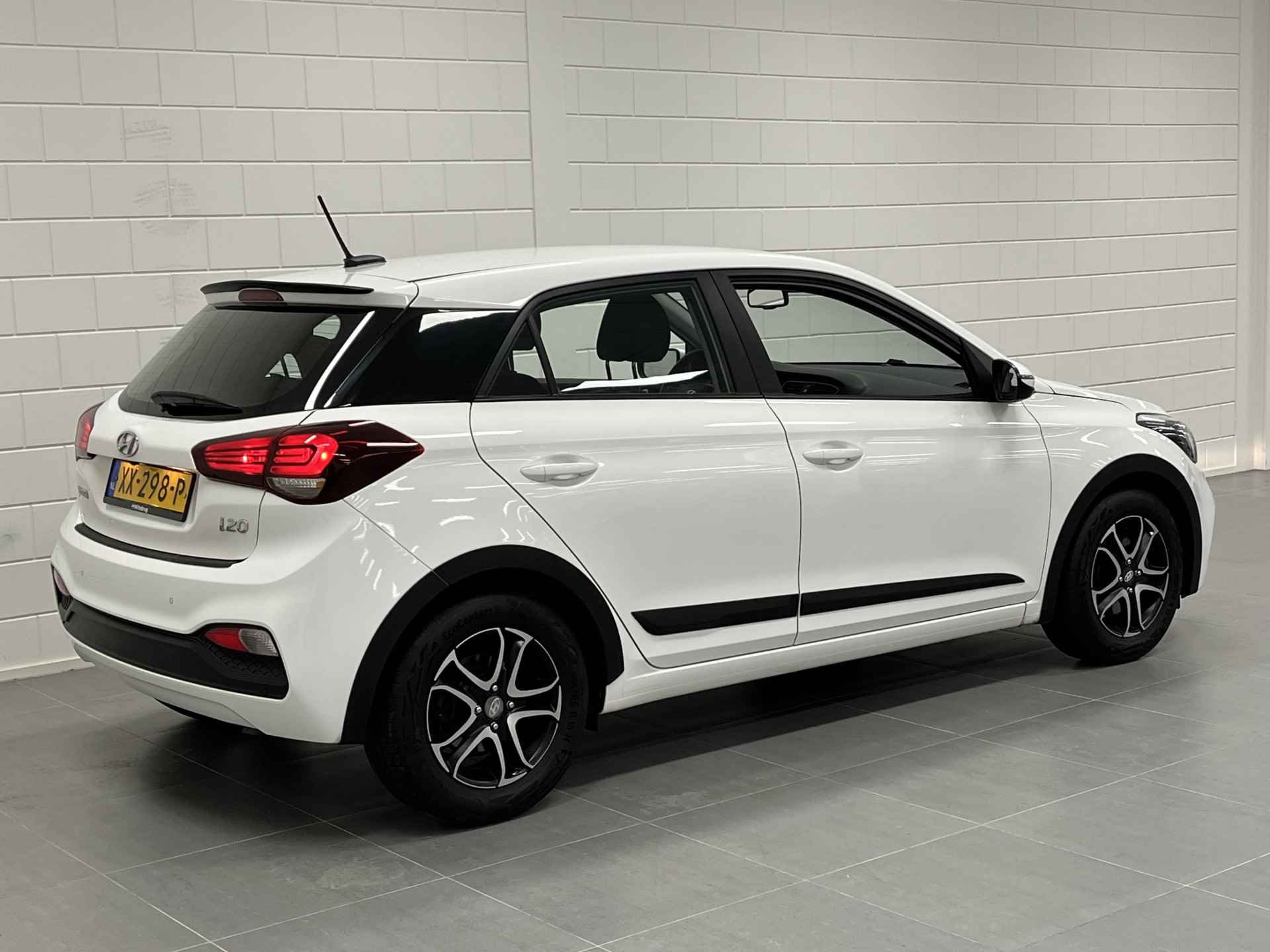 Hyundai i20 1.0 T-GDI Comfort GT PACK | NAVIGATIE | PARKEERCAMERA | SPORTIEF UITGEVOERD! - 5/45