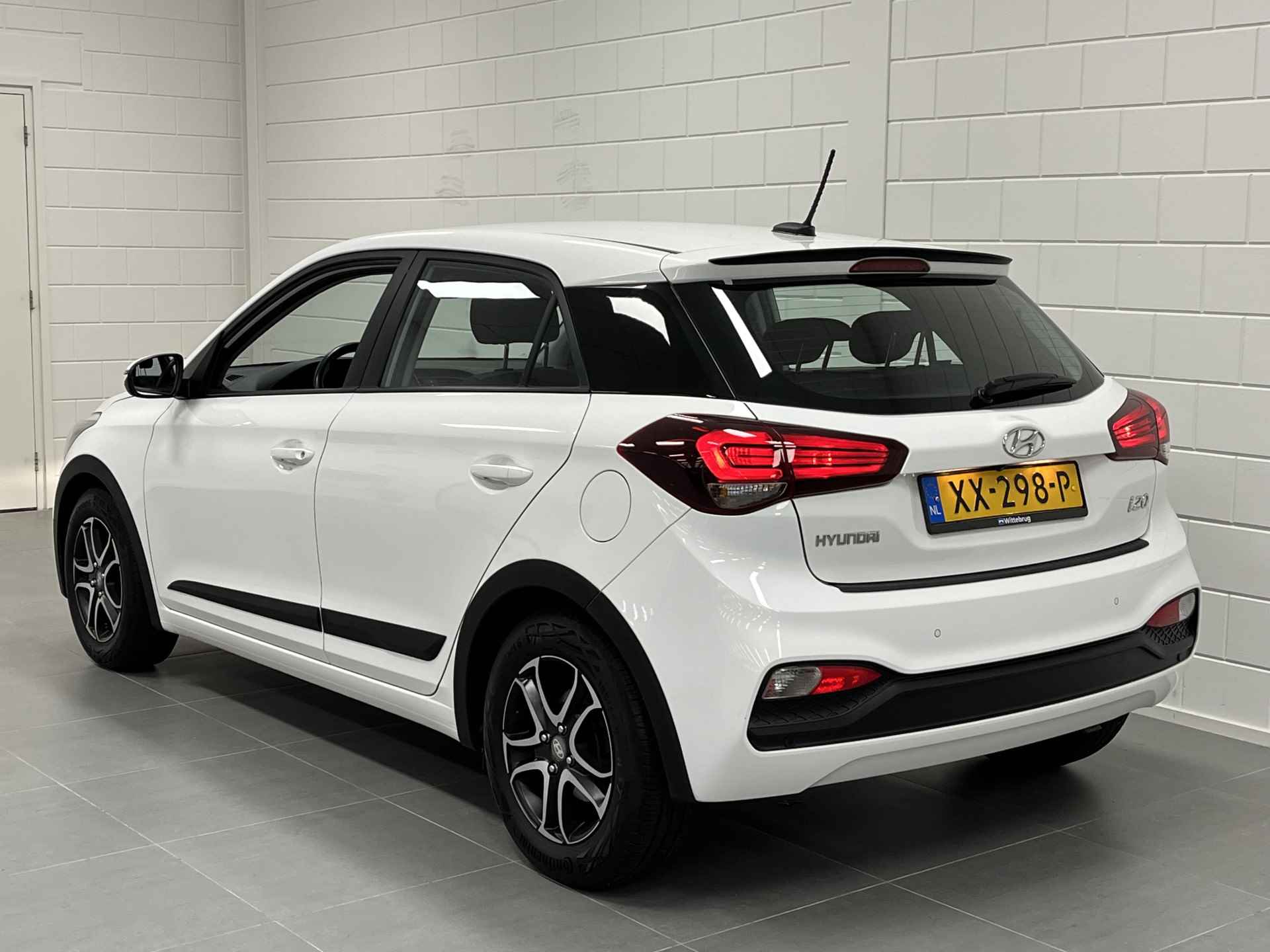 Hyundai i20 1.0 T-GDI Comfort GT PACK | NAVIGATIE | PARKEERCAMERA | SPORTIEF UITGEVOERD! - 10/45