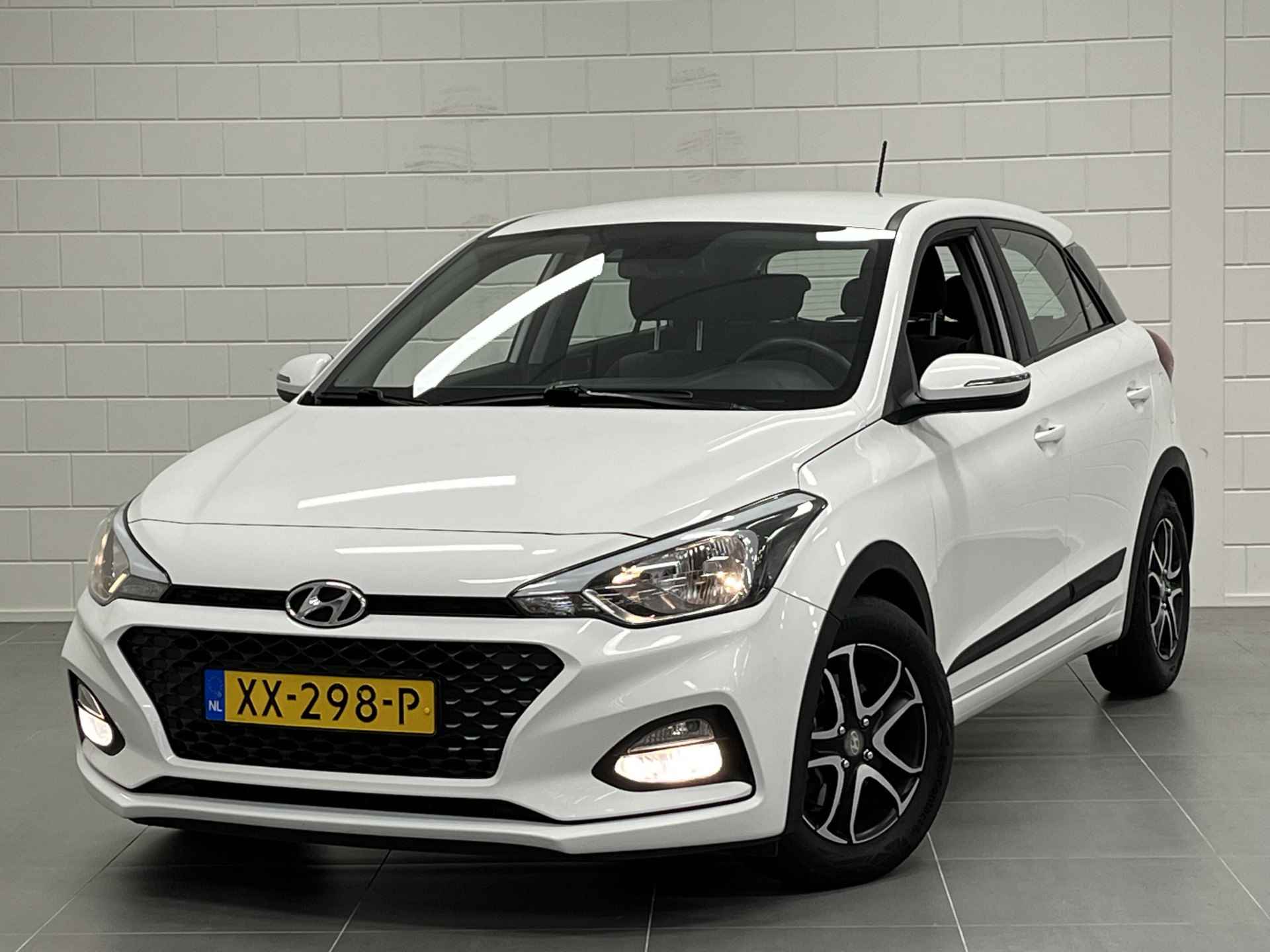 Hyundai i20 1.0 T-GDI Comfort GT PACK | NAVIGATIE | PARKEERCAMERA | SPORTIEF UITGEVOERD! - 41/45