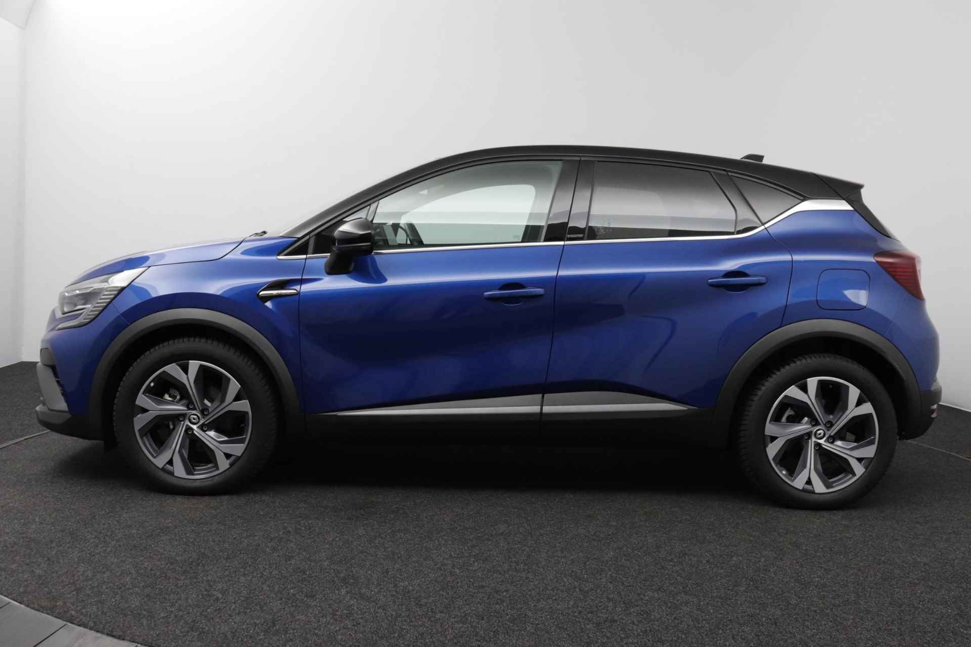 Renault Captur 1.6 E-Tech Plug-In Hybrid RS Line - 7/47