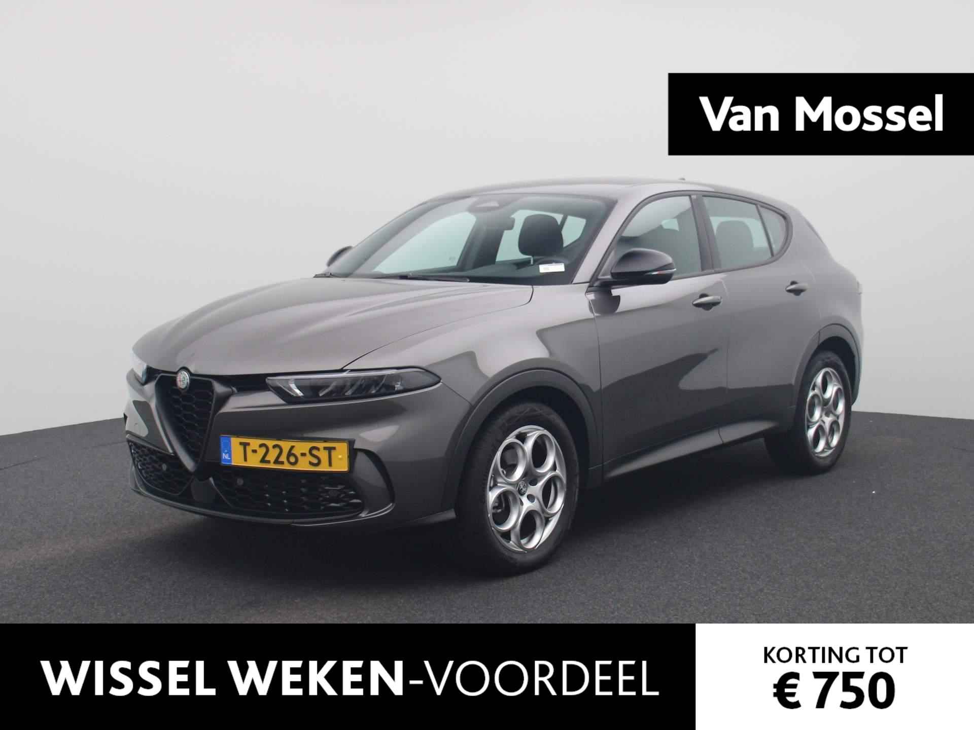 Alfa Romeo Tonale 1.5T Hybrid Sprint | ECC | Navigatie | Lichtmetalen velgen | Parkeersensoren | Apple carplay / Android auto - 1/36