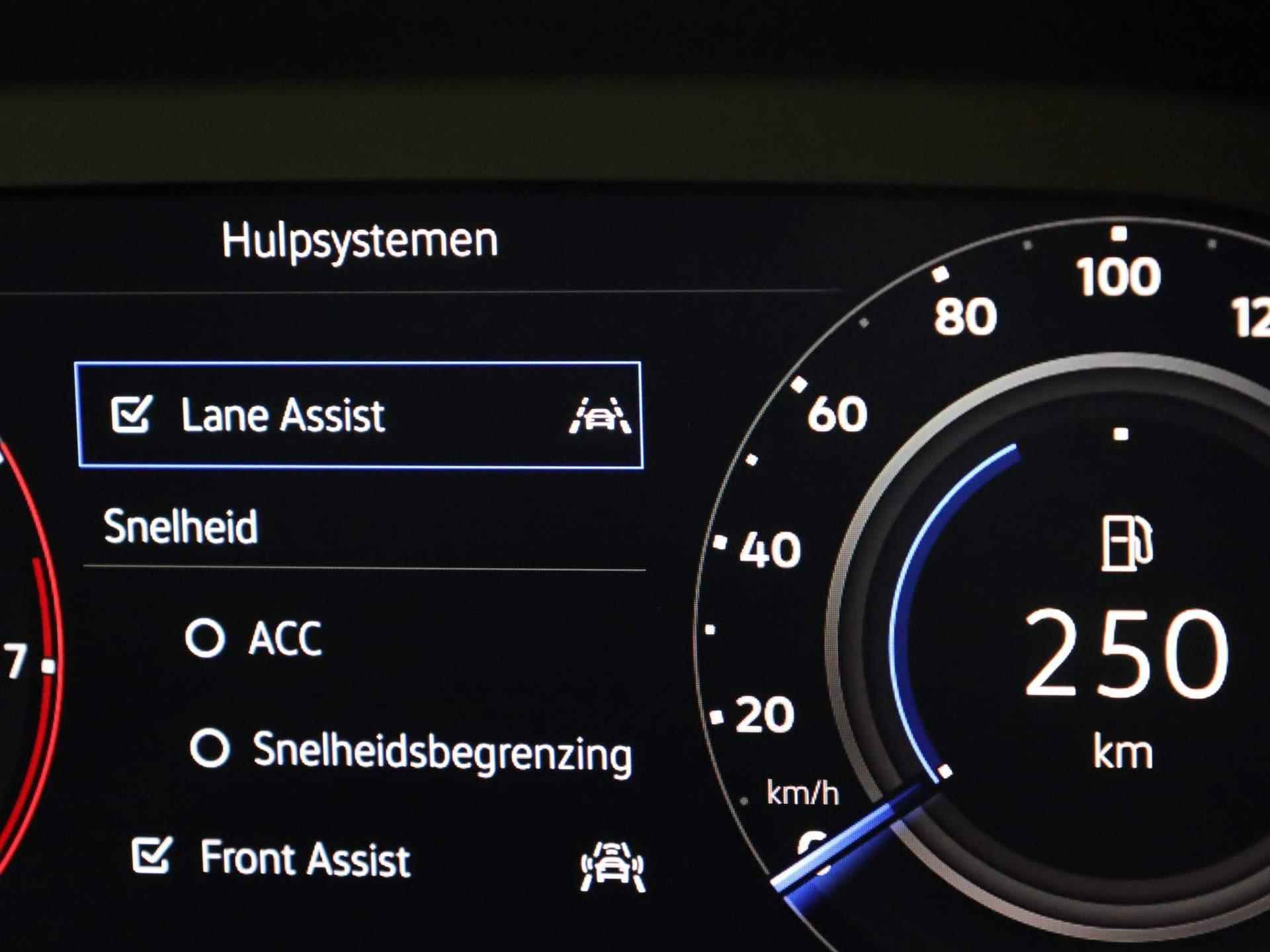 Volkswagen Tiguan Allspace 1.5TSI/150PK Life DSG · Navigatie · Trekhaak · Stoel-/stuurverwarming - 12/44