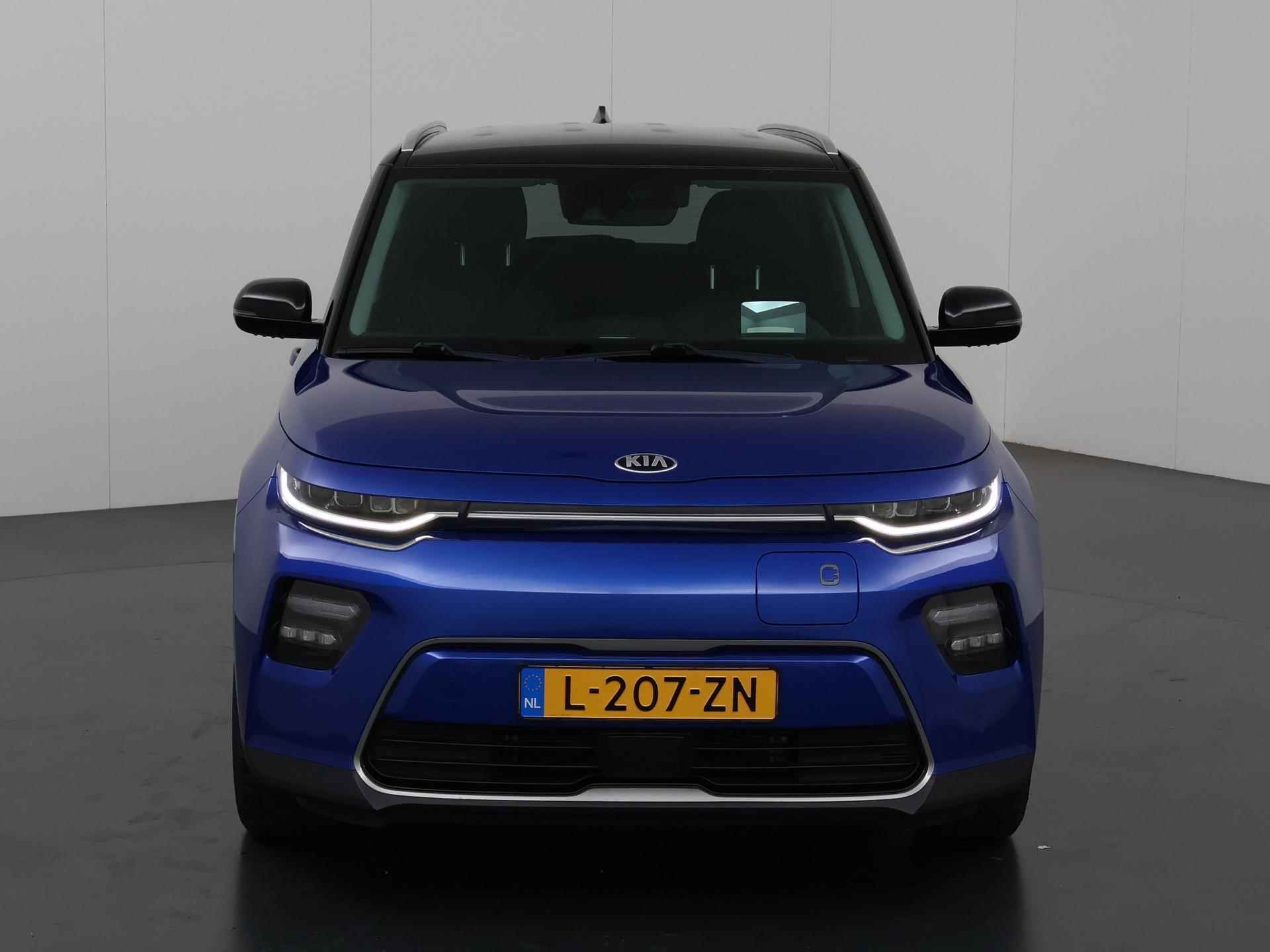 Kia e-Soul ExecutiveLine 64 kWh | Lederen Bekleding | Stoelventilatie | Stoel/Stuurwielverwarming | Harmankardon Audio - 3/48