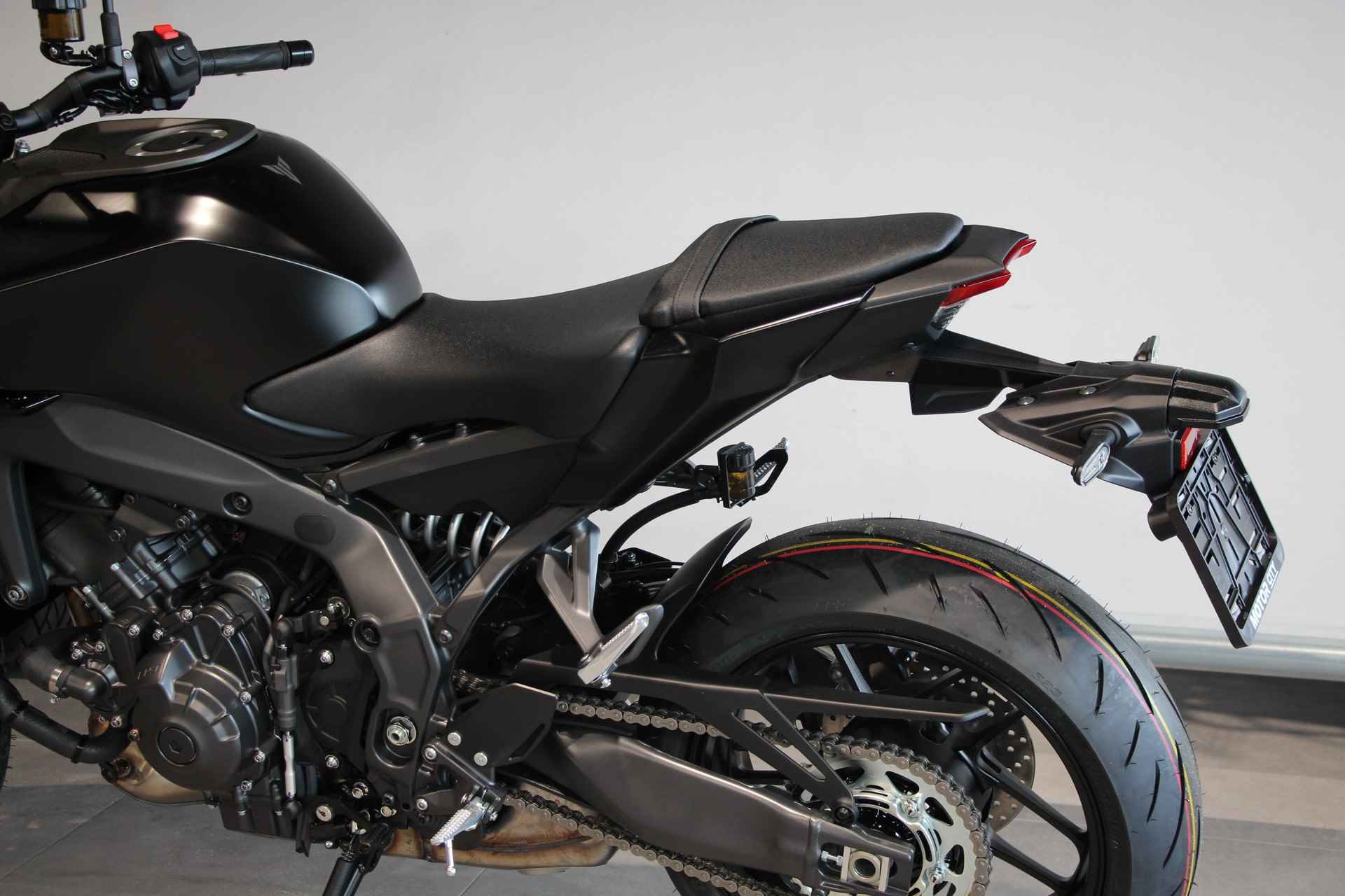 Yamaha MT-09 ABS - 14/19