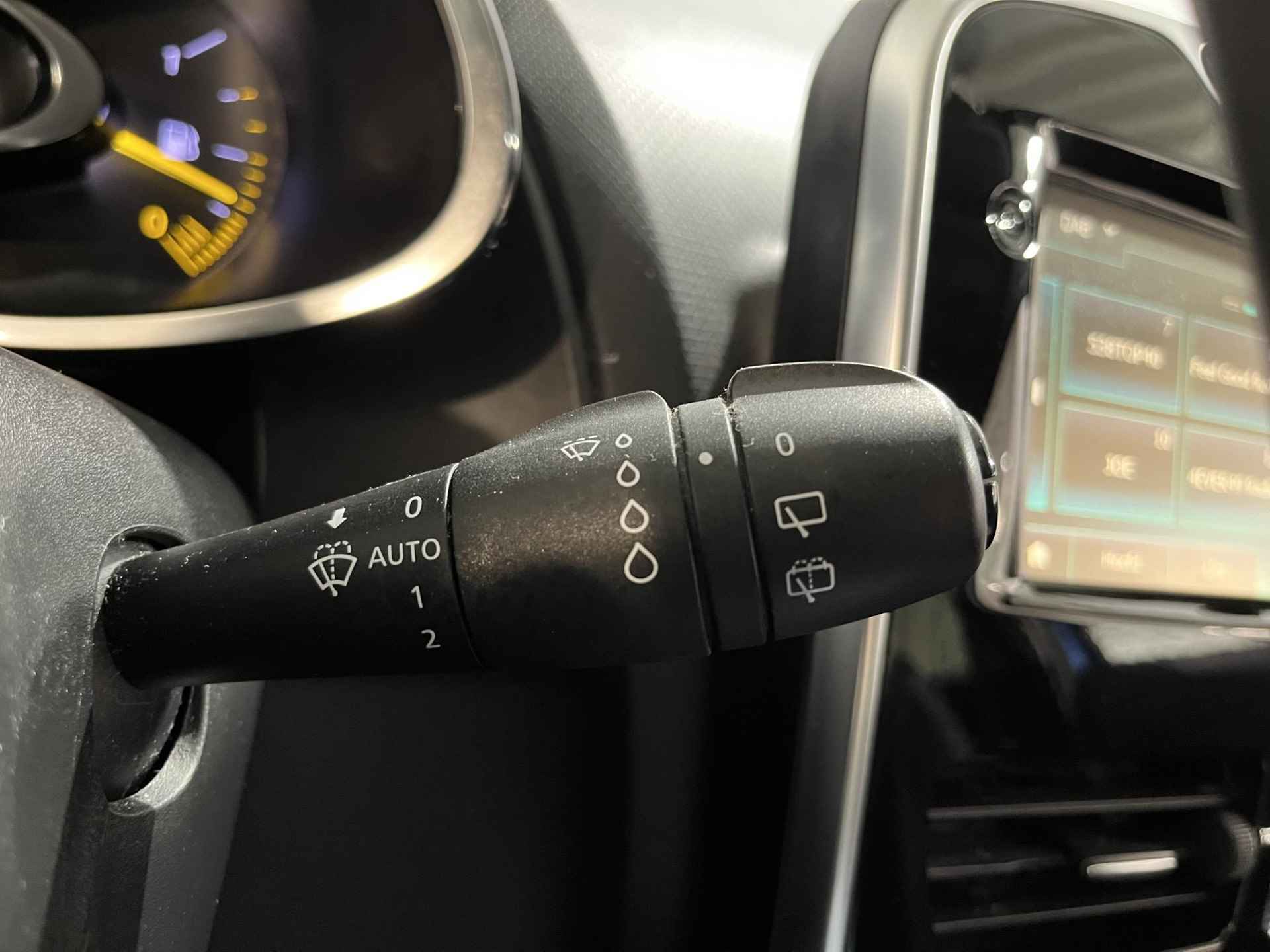 Renault Clio 0.9 - 90PK TCe Dynamique GT-Line | Navi | Climate Control | Camera | Privacy Glass | Lichtmetalen Velgen | Cruise Control | Bluetooth | Armsteun | - 18/28