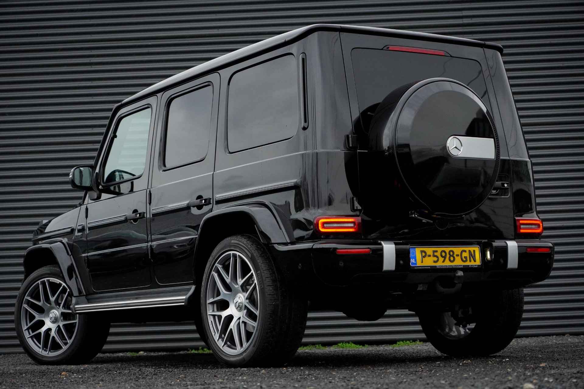 Mercedes-Benz G-klasse 400 d / AMG / 22'' / G manufaktur / Premium Plus / Massage / Burmester / Luchtvering - 22/79