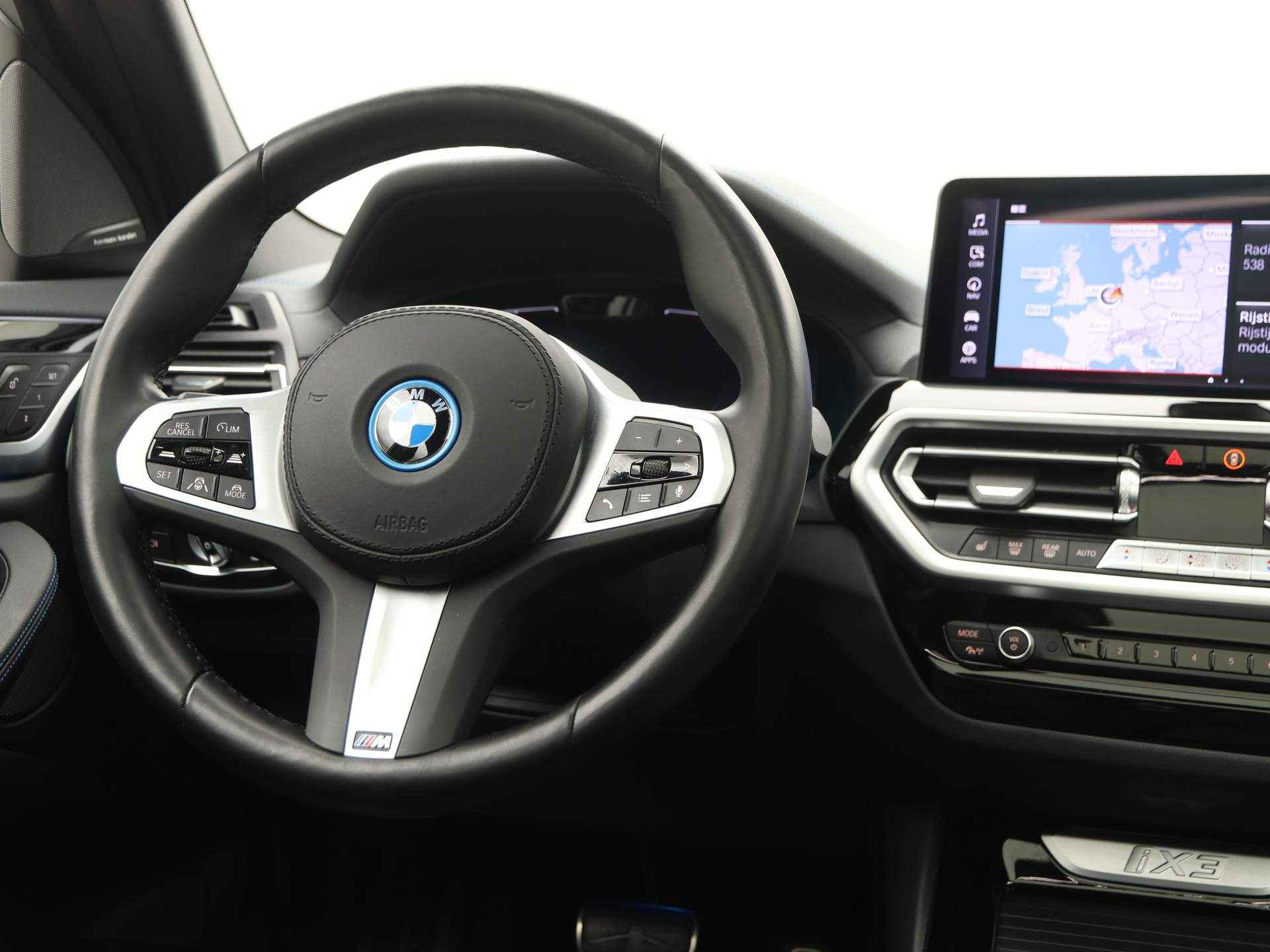 BMW iX3 High Executive 80 kWh - 3/28