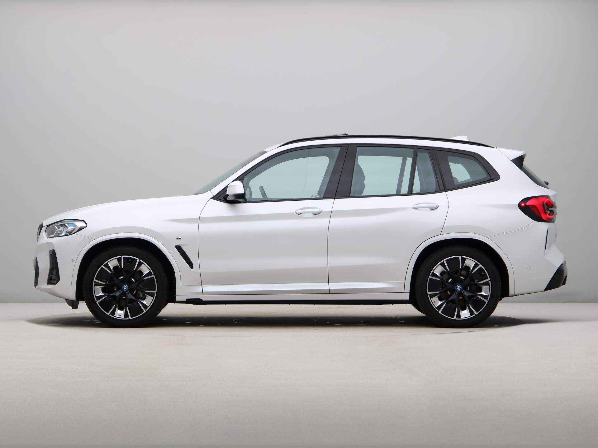 BMW iX3 High Executive 80 kWh - 13/28