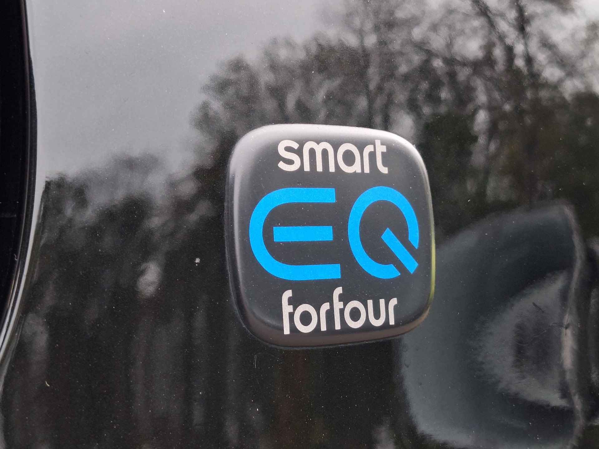 Smart Forfour EQ Essential | Cool & Audio pakket | Cruisecontrol |  Lichtmetalen velgen - 29/30