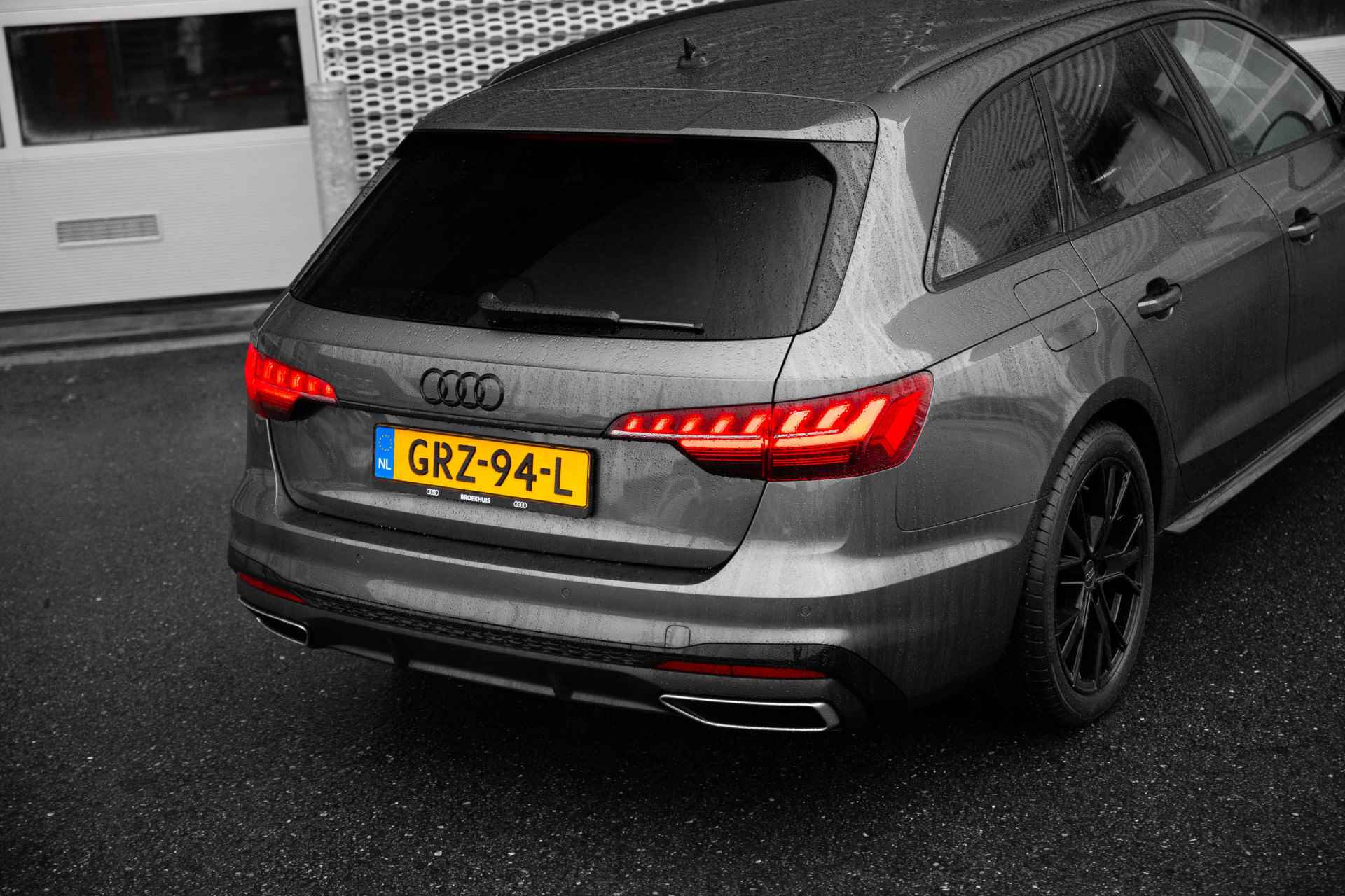 Audi A4 Avant 35 TFSI 150pk S edition Competition | Stoelverwarming | 18" - 20/51