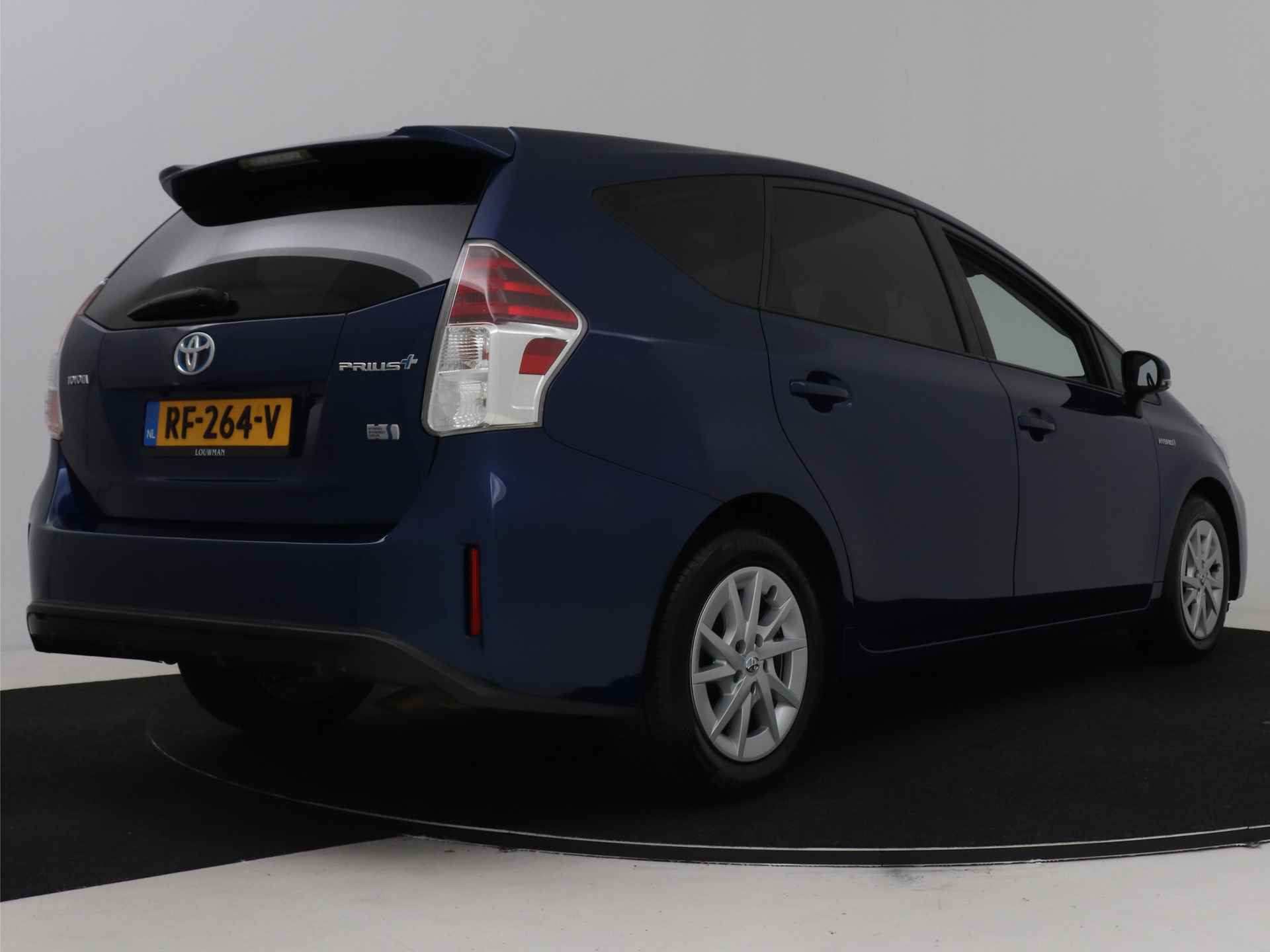 Toyota Prius Wagon 1.8 Aspiration Limited | 7-persoons | Navigatie | Panoramadak | Half-lederen bekleding | Head-up display | Climate Control | - 3/46