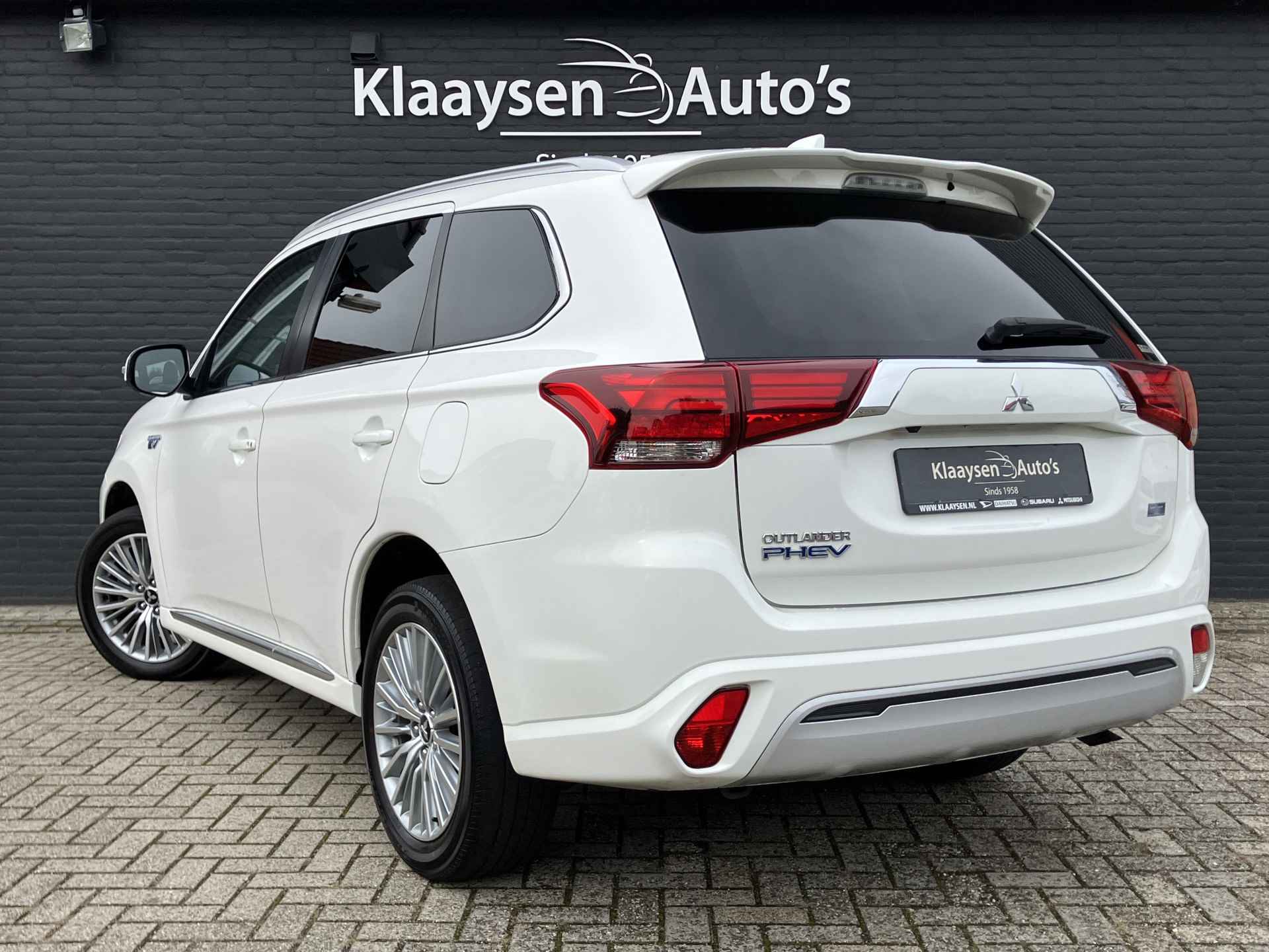 Mitsubishi Outlander 2.4 PHEV Intense 4WD AUT. | 1e eigenaar | dealer onderhouden | navigatie | camera | carplay | keyless | incl. BTW - 8/38