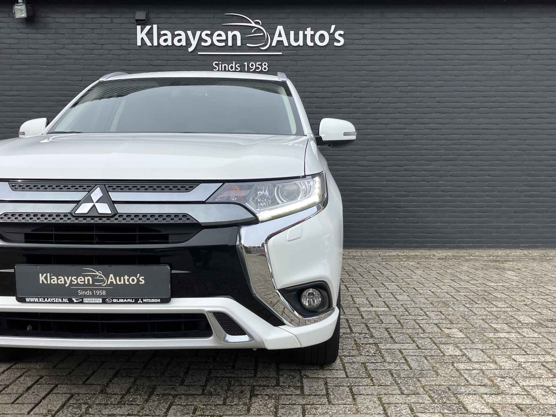 Mitsubishi Outlander 2.4 PHEV Intense 4WD AUT. | 1e eigenaar | dealer onderhouden | navigatie | camera | carplay | keyless | incl. BTW - 10/38