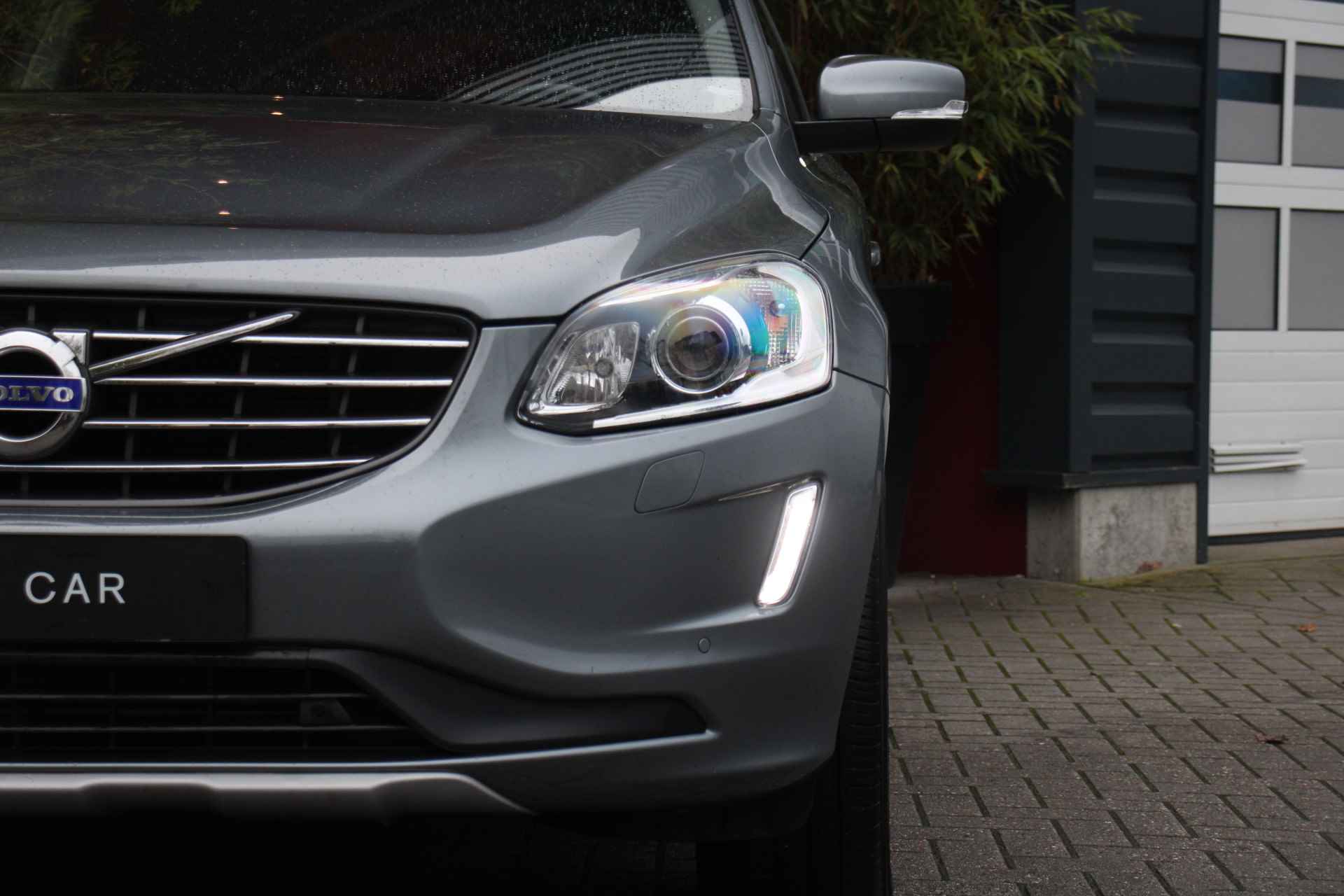 Volvo XC60 2.0 T5 Automaat Summum | Schuifdak | Keyless | Stoelverwarming | Memory Seat | Achteruitrijcamera | Cruise Control | Xenon - 19/21