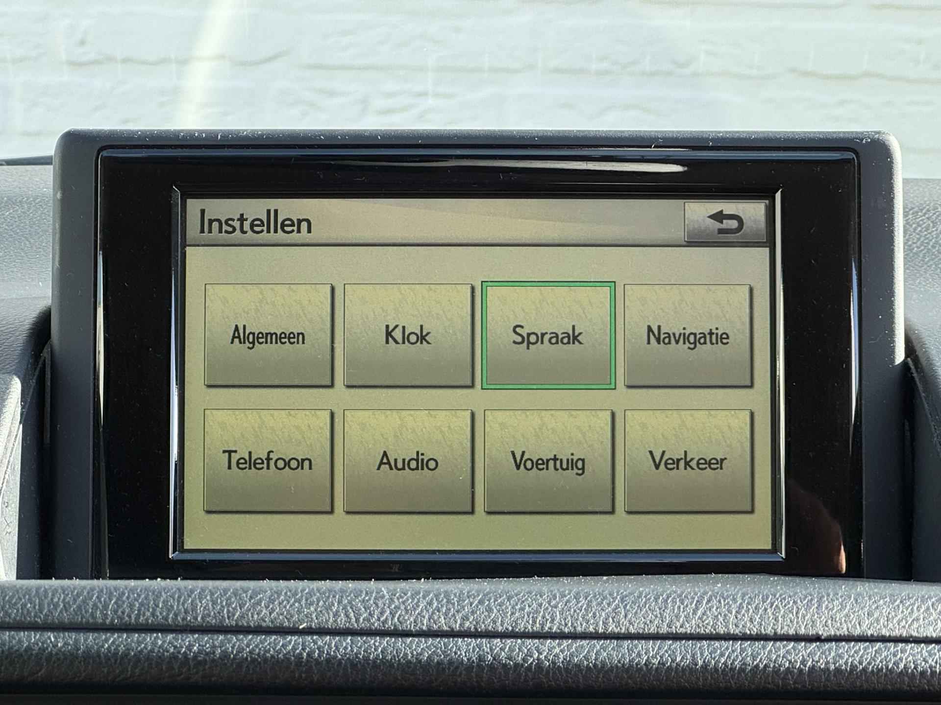 Lexus CT 200h Business Line Hybride Automaat Parkeercamera Cruise control Navigatie - 29/51