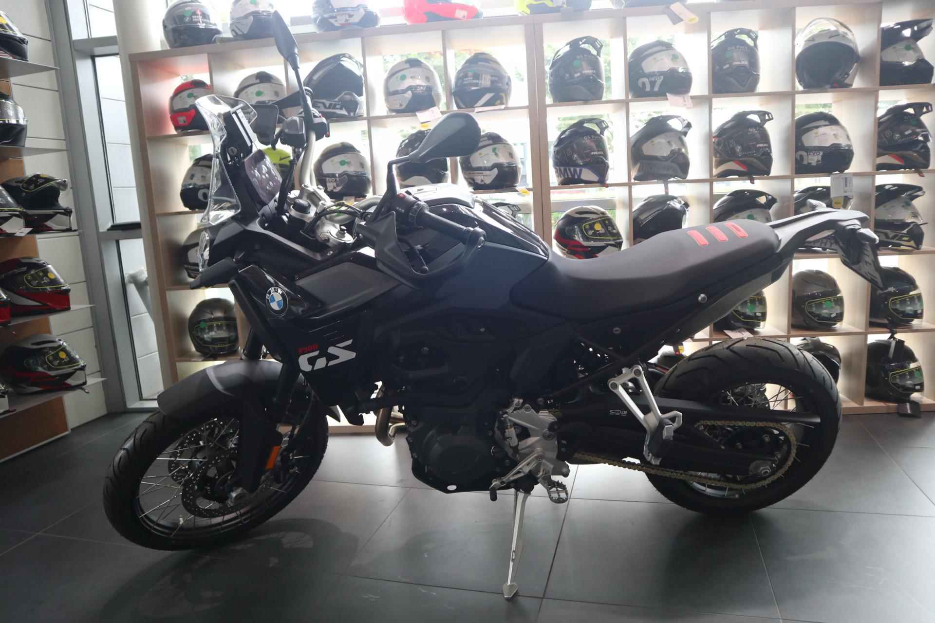 BMW  F 900 GS | Dynamic Package | M Endurance Chain - 2/10