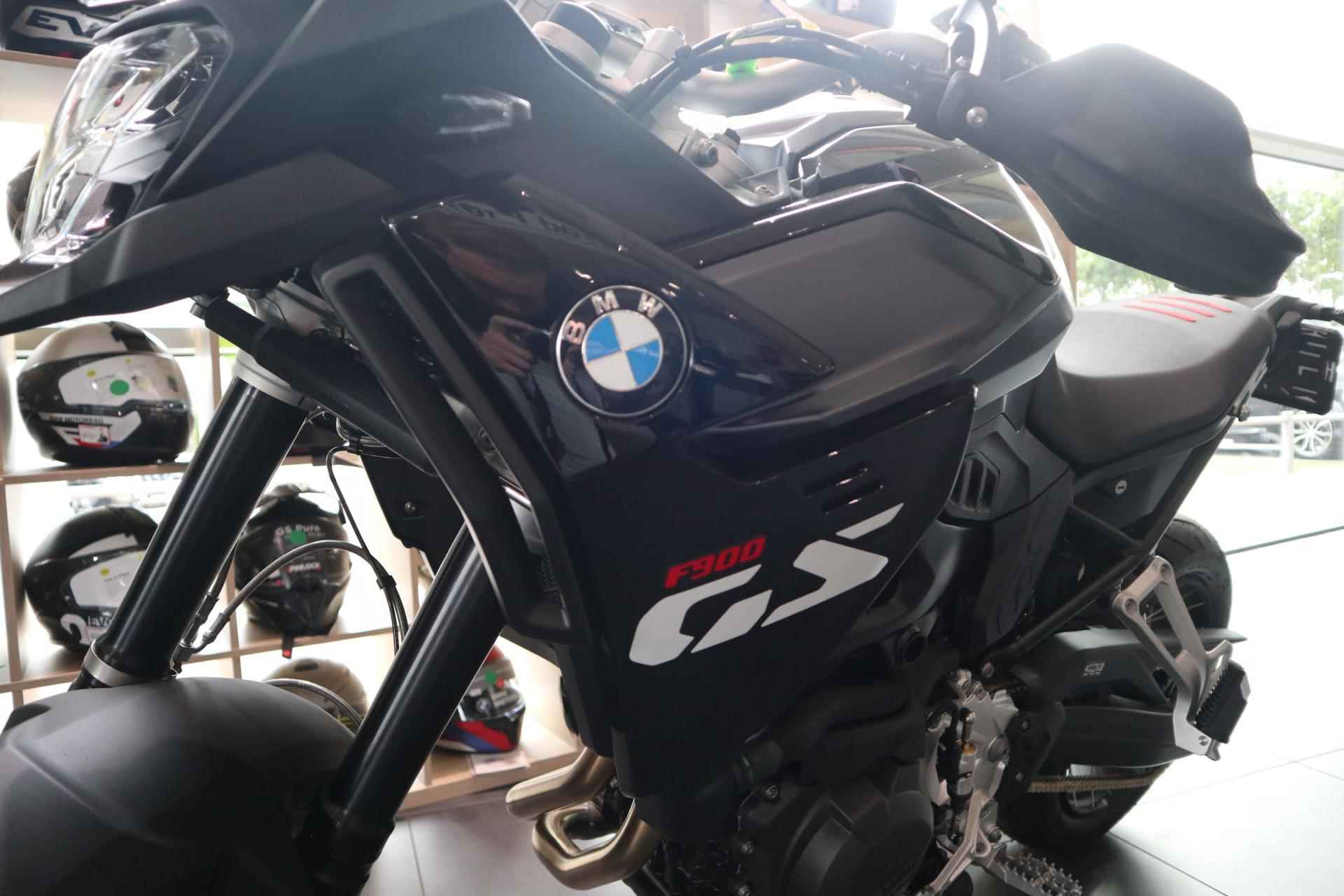 BMW  F 900 GS | Dynamic Package | M Endurance Chain - 5/10