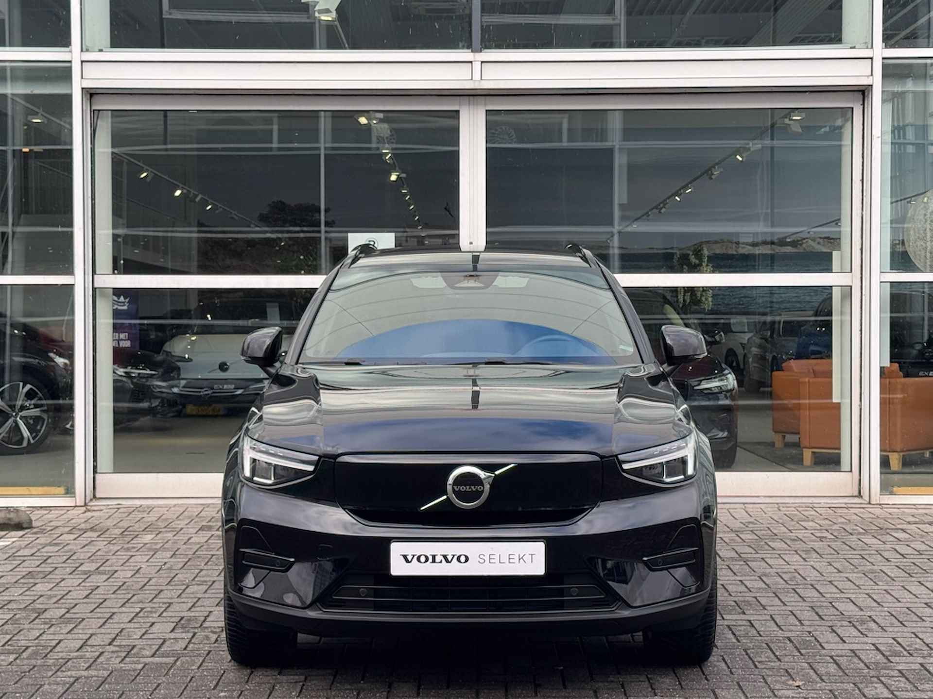 Volvo XC40 Recharge Plus 70KWh| Trekhaak | Stuur+Stoel.verw| Warmtepomp - 2/32