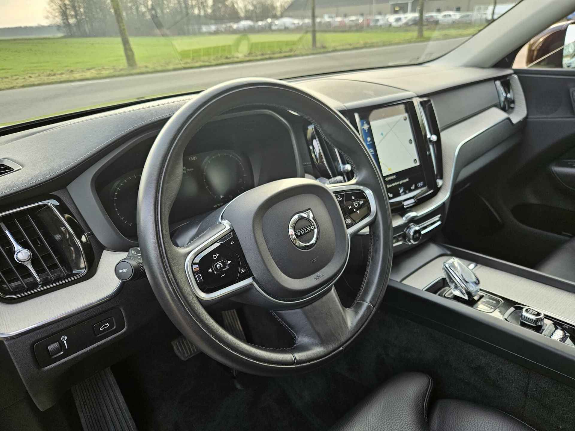 Volvo XC60 2.0 B4 Inscription | Leder / Trekhaak | Benzine Hybride - 8/48