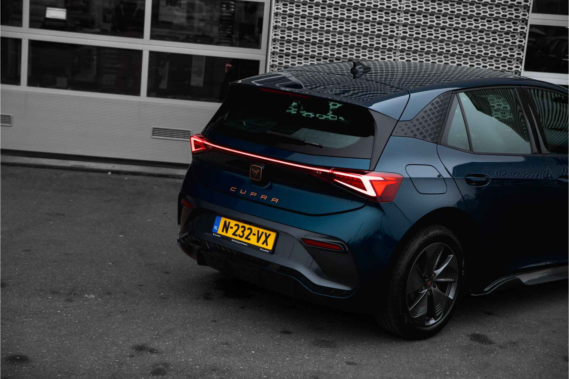 CUPRA Born Business One 62 kWh | Camera | Carplay | Navigatie | Stuur- en stoelverwarming - 15/31