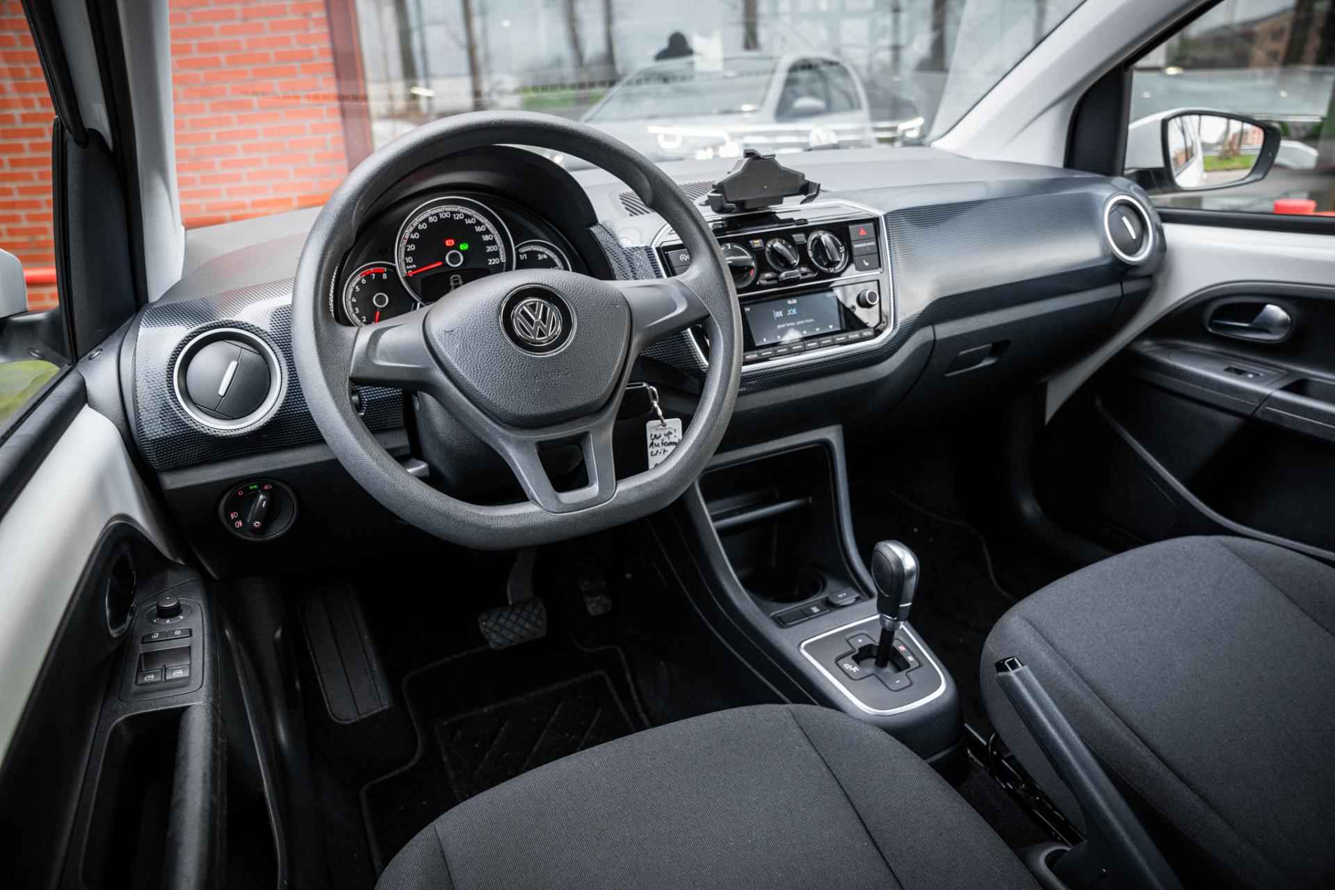 Volkswagen Up! Move 1.0 | Automaat | 5 deurs | Stoelverwarming | Bluetooth | Maps and More | Airco | Electrische ramen | - 49/54