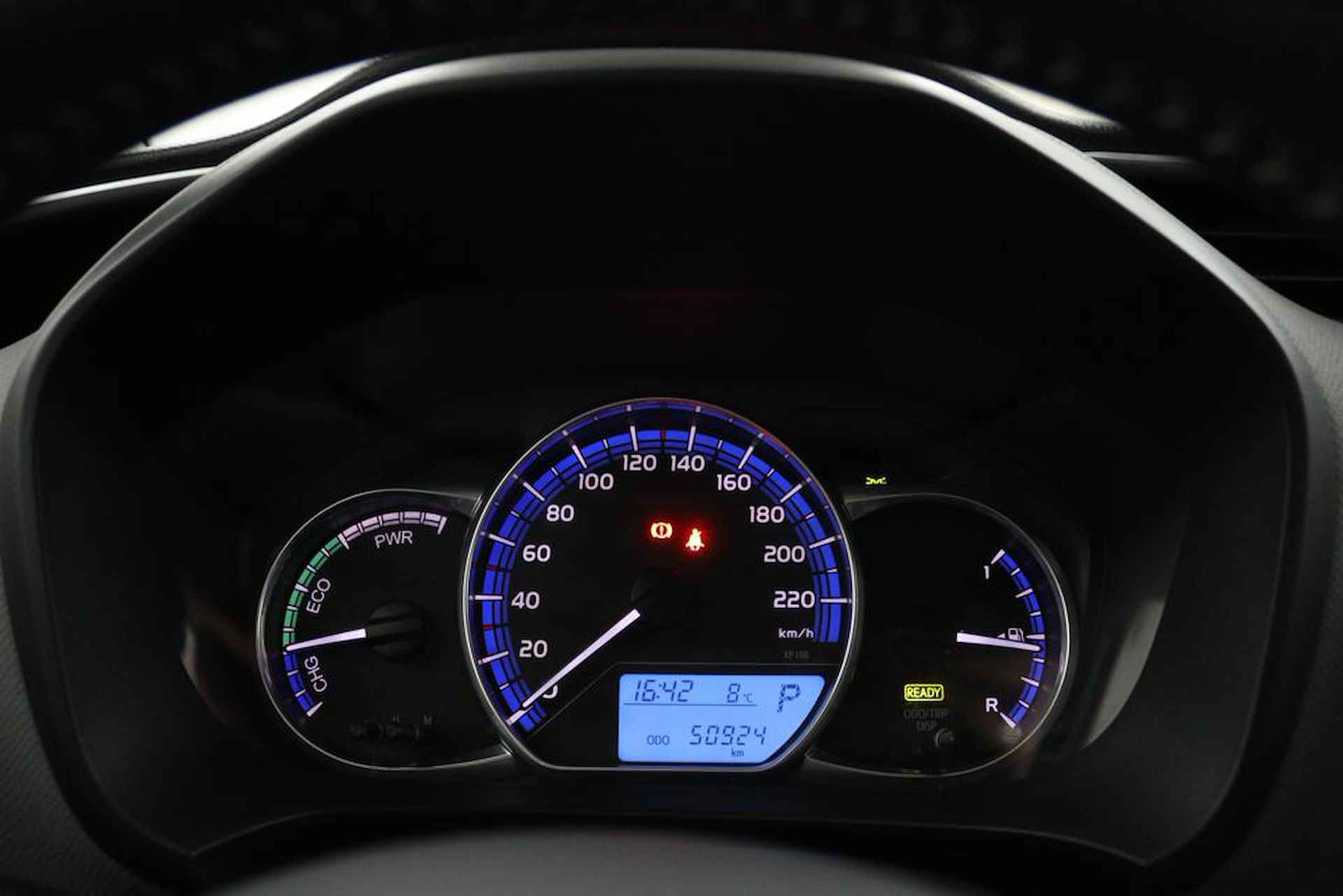 Toyota Yaris 1.5 Hybrid Trend | Trekhaak | Navigatie | Parelmoer Wit | Lichtmetalen Velgen | Hoge Instap | - 24/47