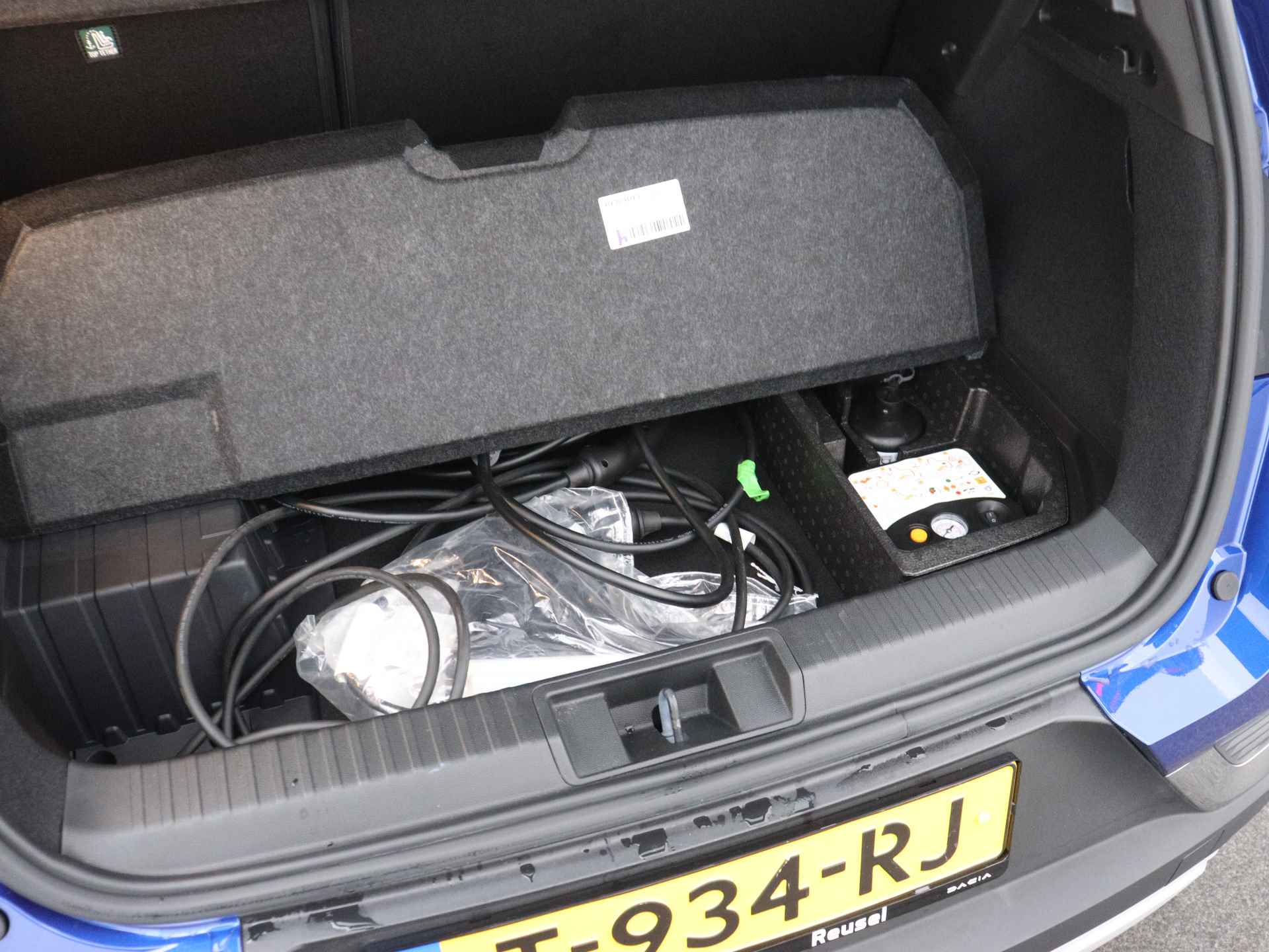 Renault Captur E-Tech Plug-in Hybrid 160PK Intens / CAMERA / NAVI GROOT - 28/43